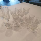 Lot de verres à pieds anciens