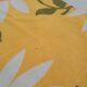 Set yellow tablecloth marguerite pattern and 8 vintage napkins