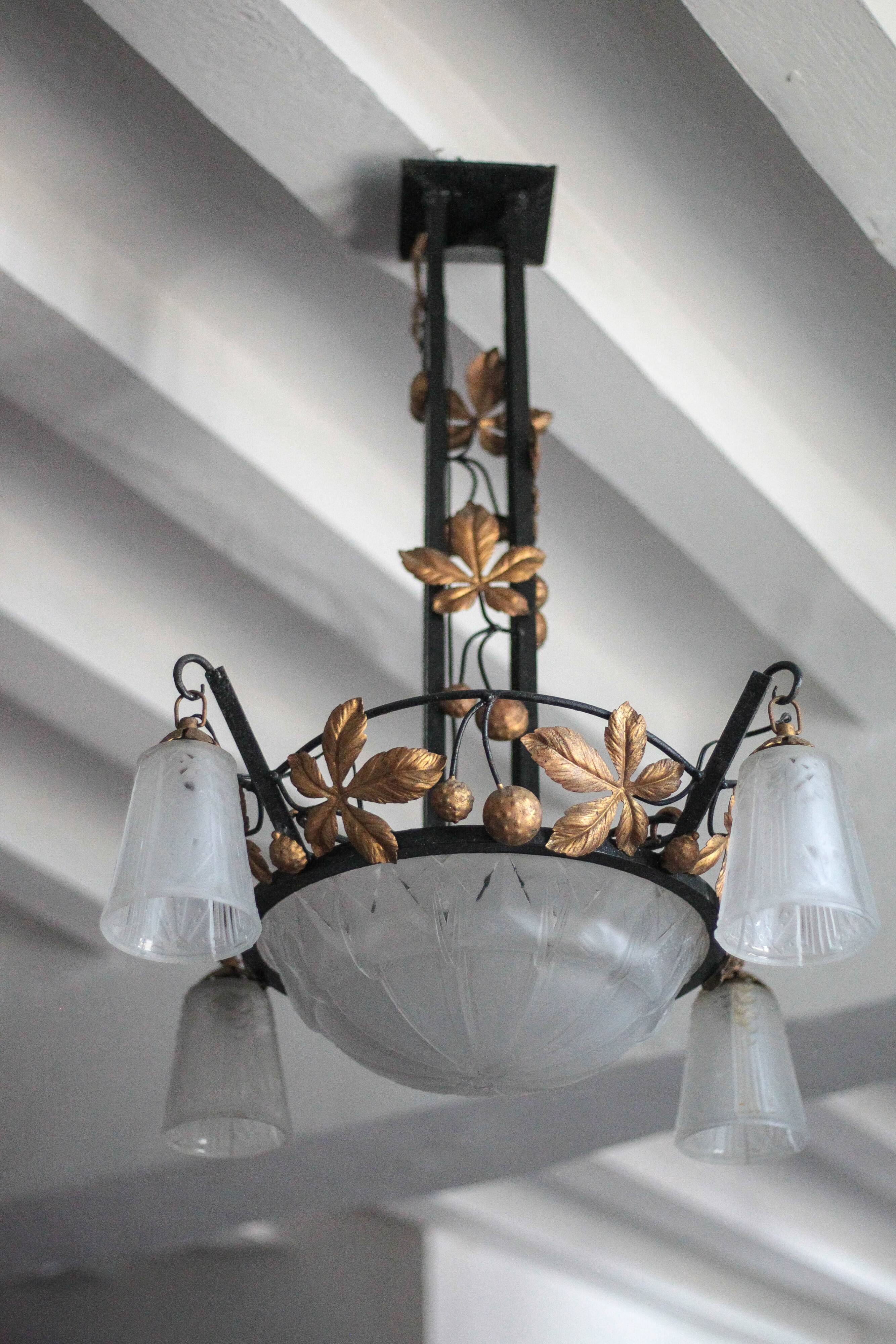 Art Deco wrought iron and glass chandelier Muller Frères Luneville, Art Nouveau