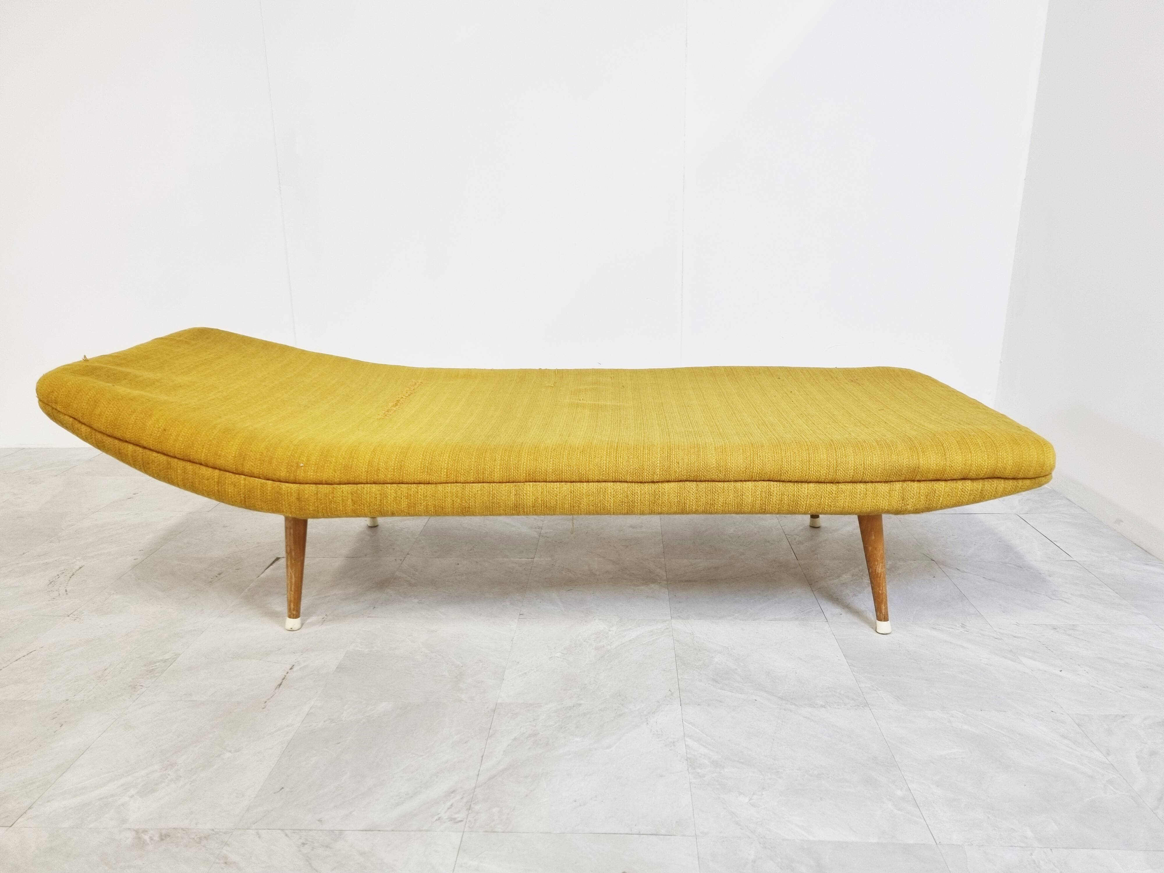 Banquette-lit du milieu du siècle, années 1960