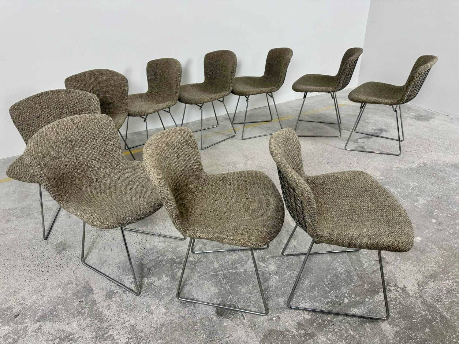 Set of 10 Wire chairs by Harry Bertoia for Knoll
