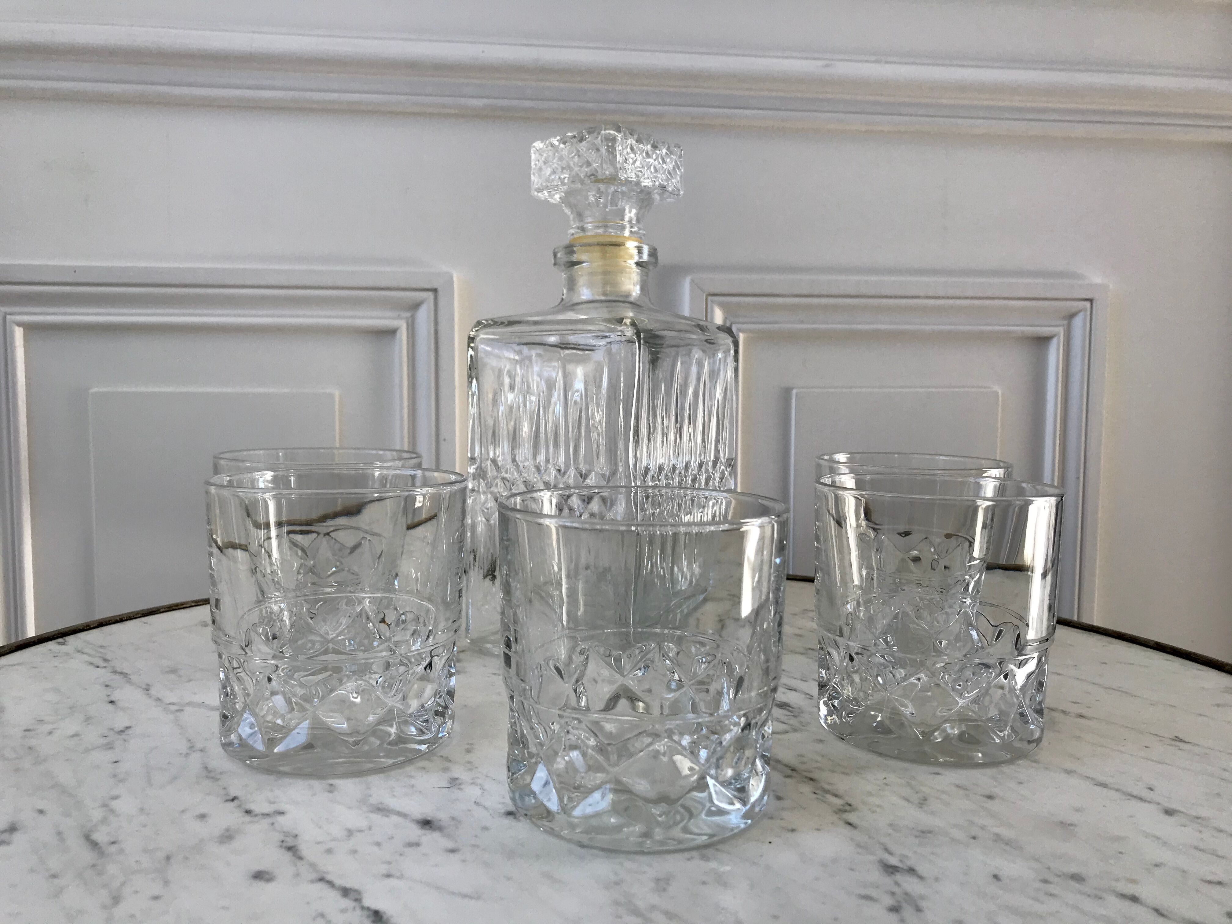 Set of a decanter and 5 whiskey glasses 70s