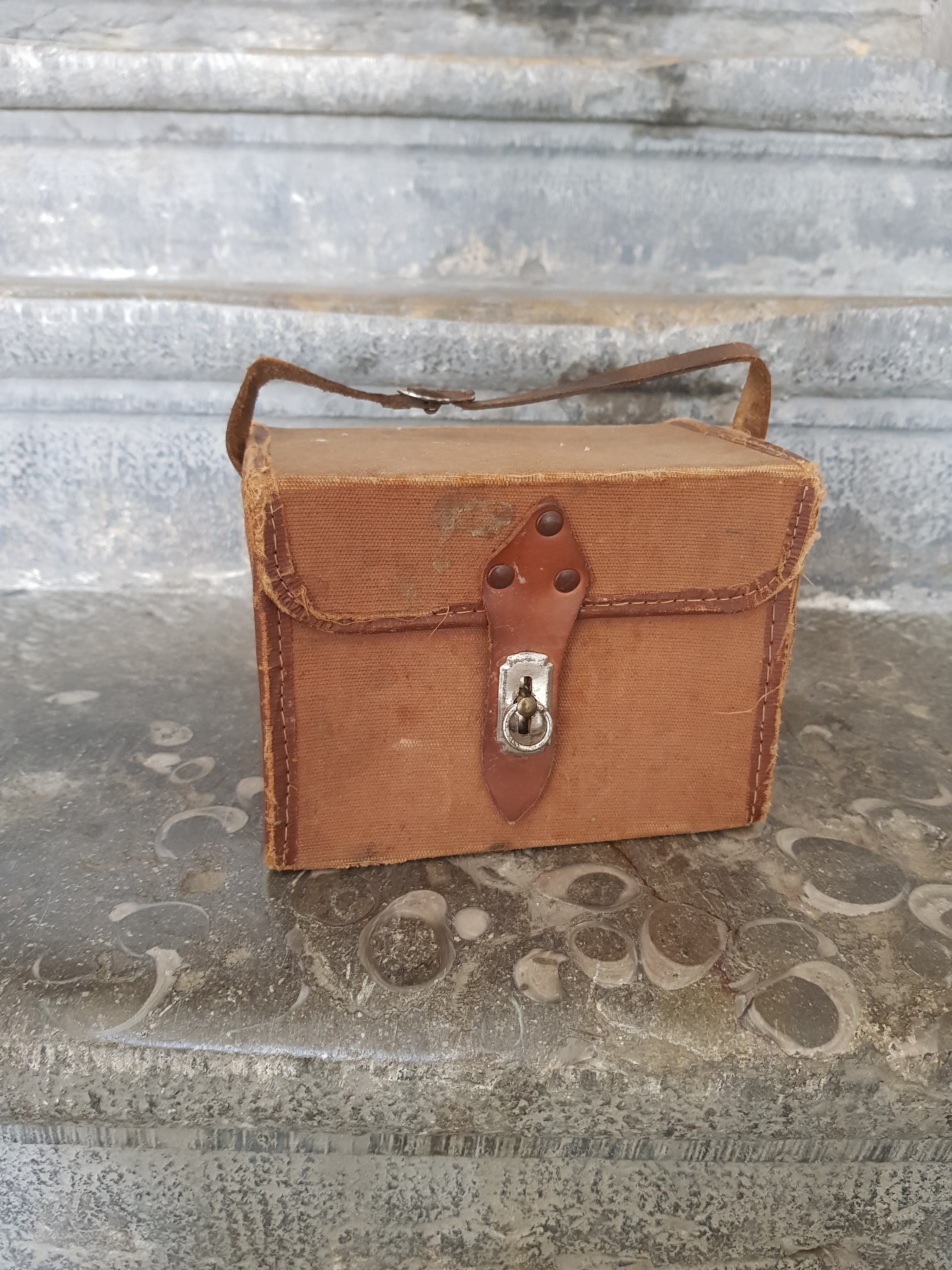 Photo1 Scoutbox light device