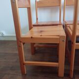 Serie de 6 chaises en pin 1980