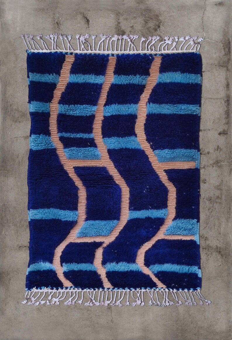 Handmade pure Moroccan wool rug size 200 x 300 cm