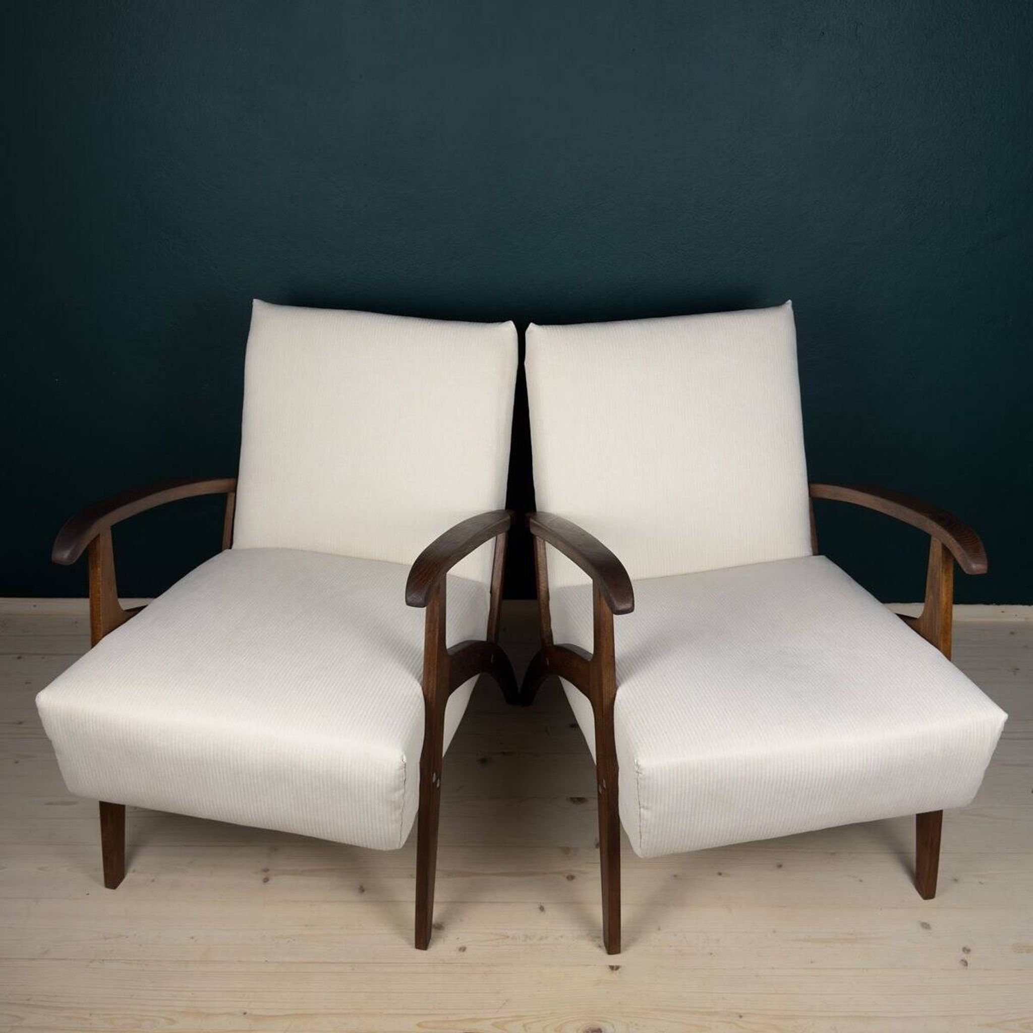 Mid-century armchairs, Yugoslavia, 1970s, set of 2