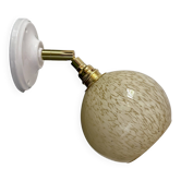 Applique globe vintage en verre de Clichy jaune pâle