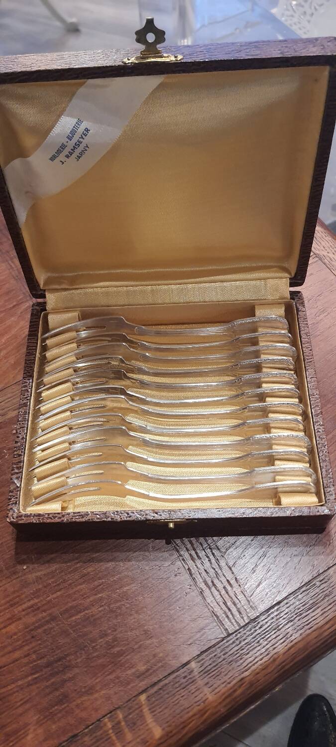 Shellfish forks
