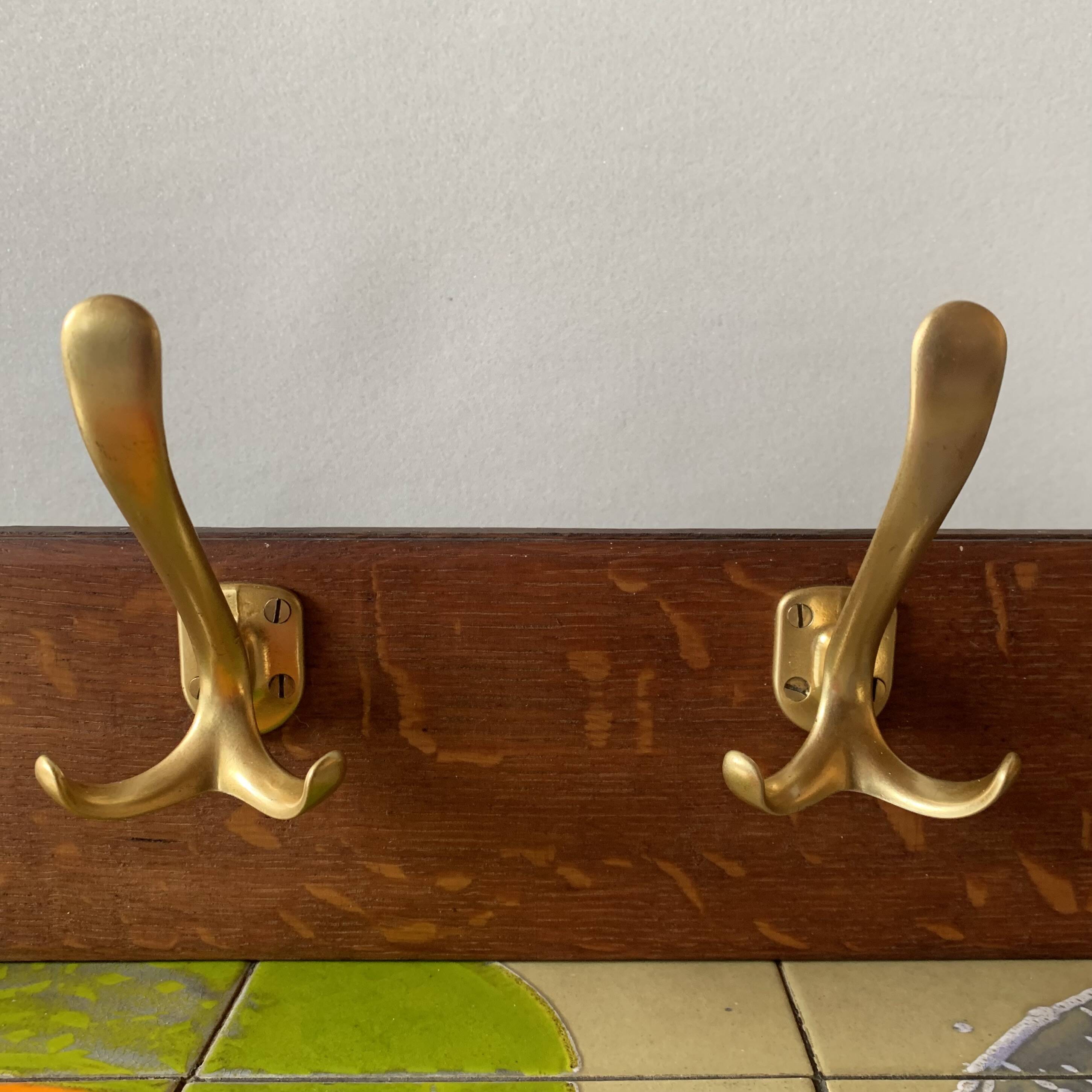 Vintage wooden wall coat rack with 4 double golden aluminum hooks