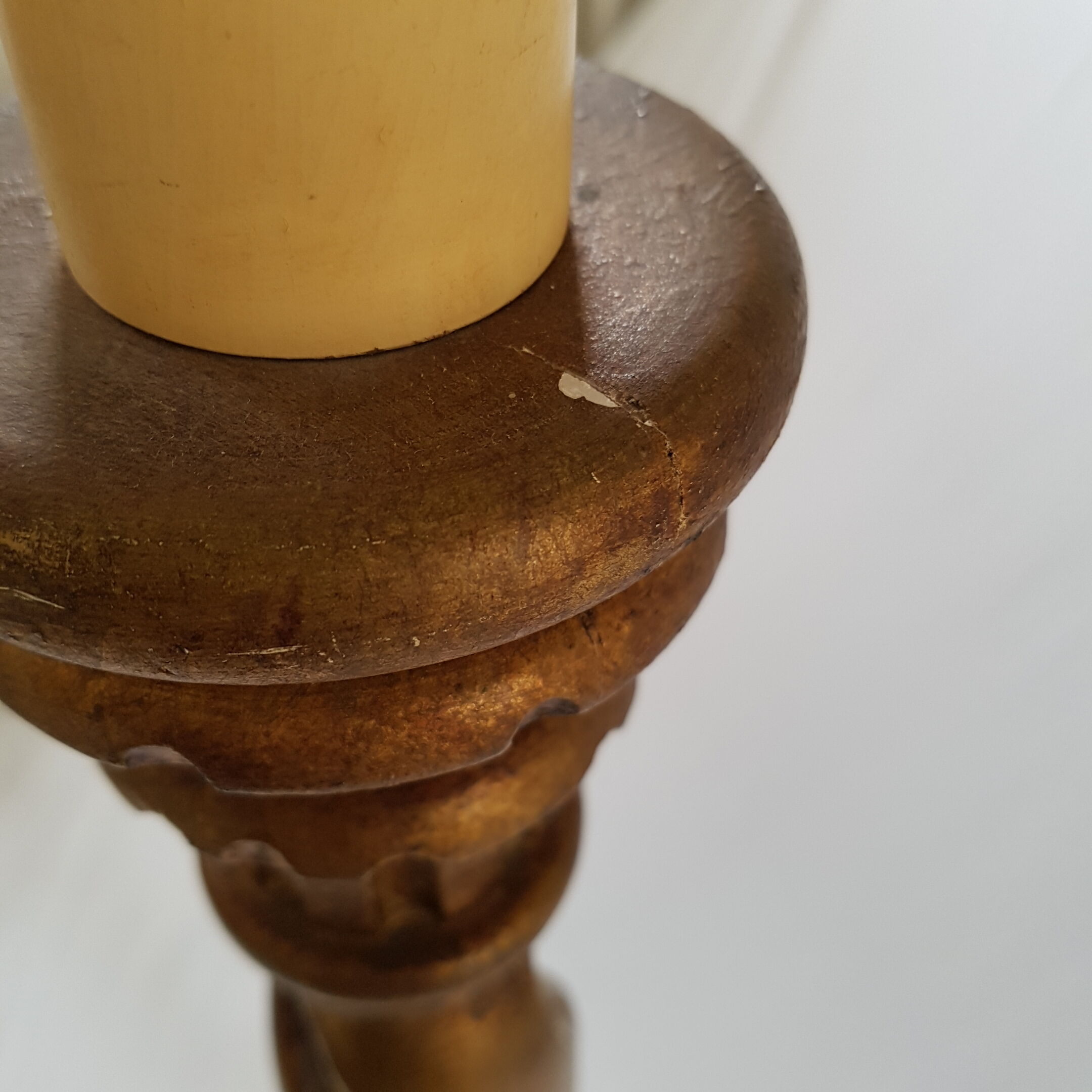 Golden wood column floor lamp