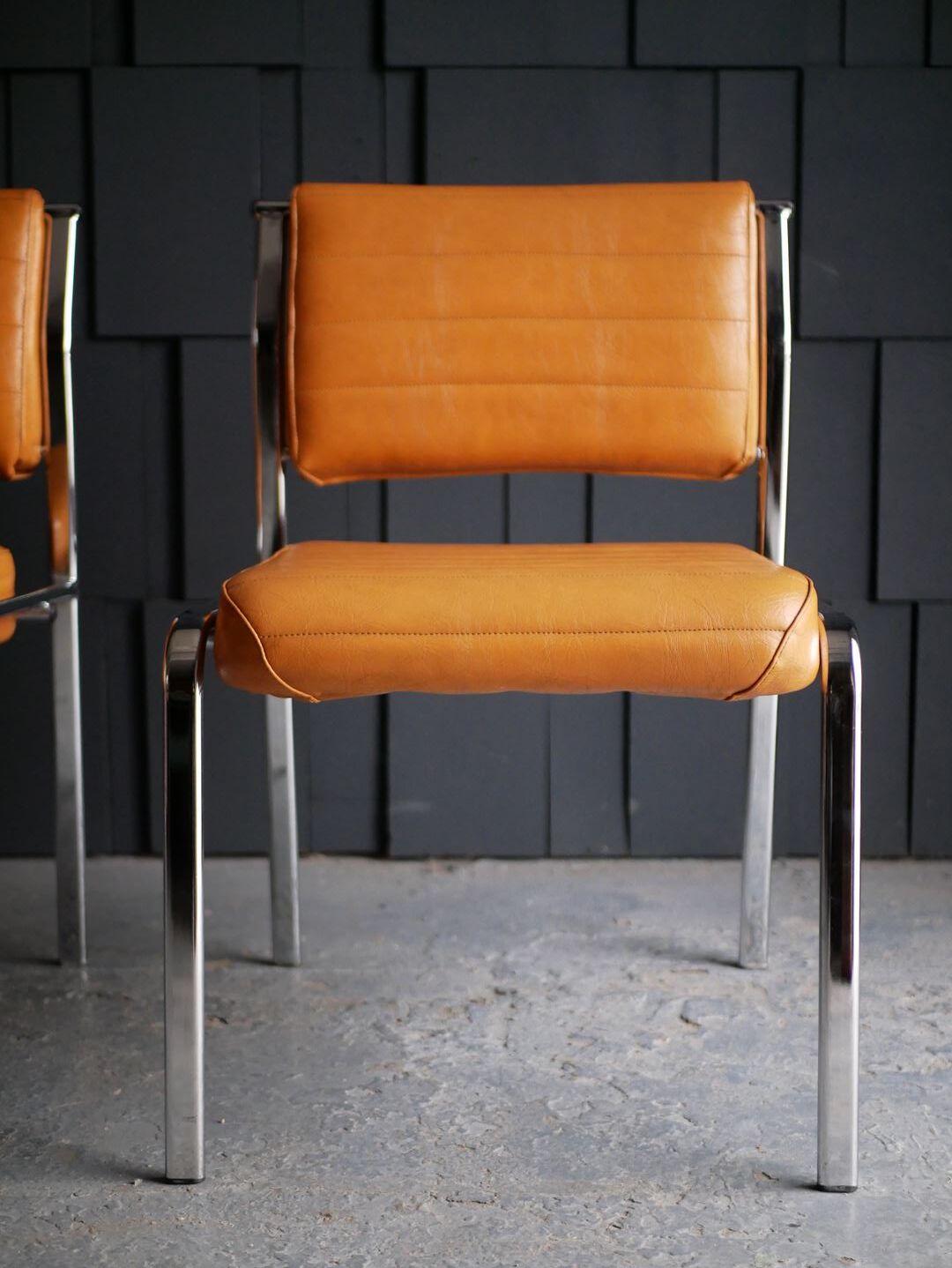 Pair of 70s design chairs