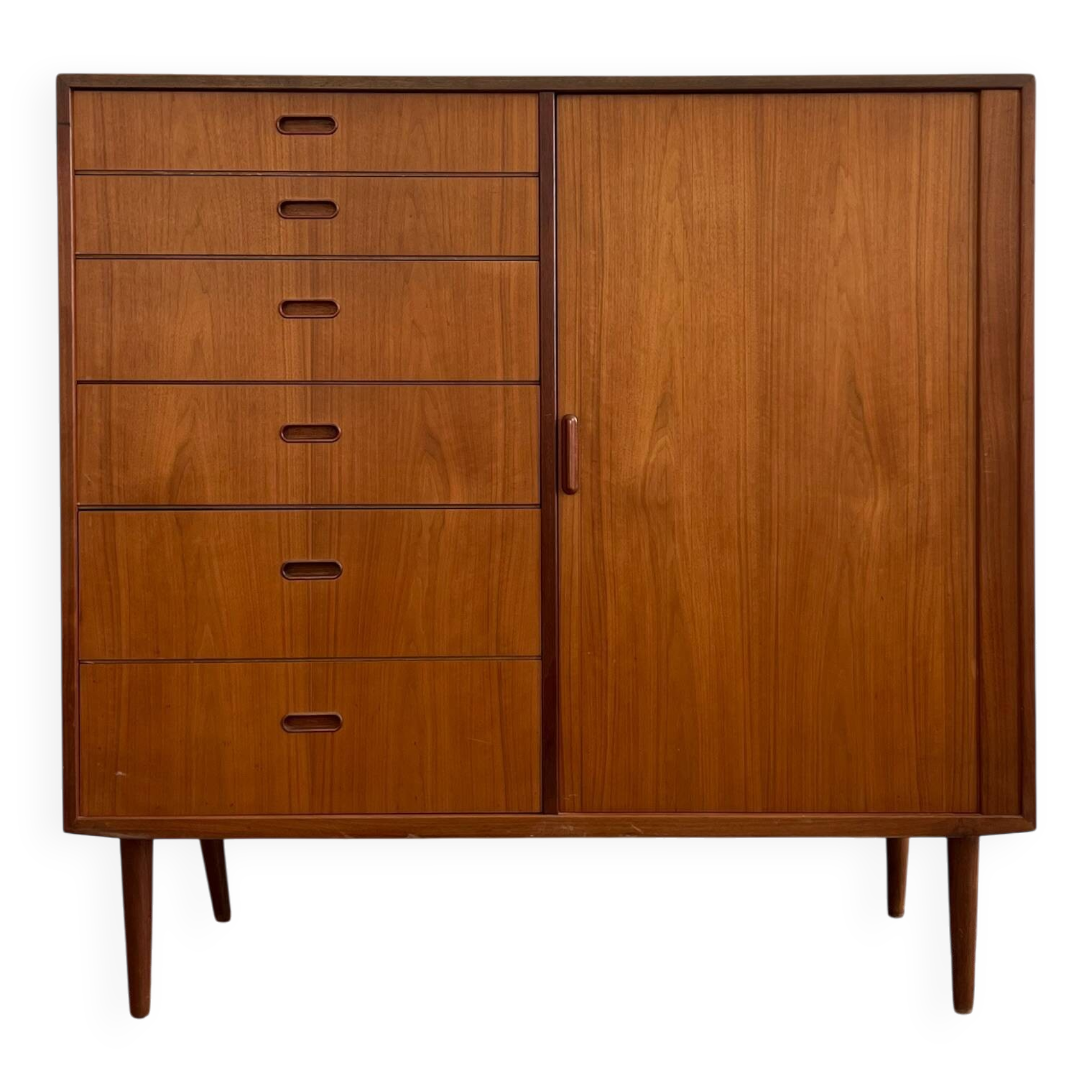 Vintage Danish chest of drawers by Falster Møbelfabrik (Mid-Century)