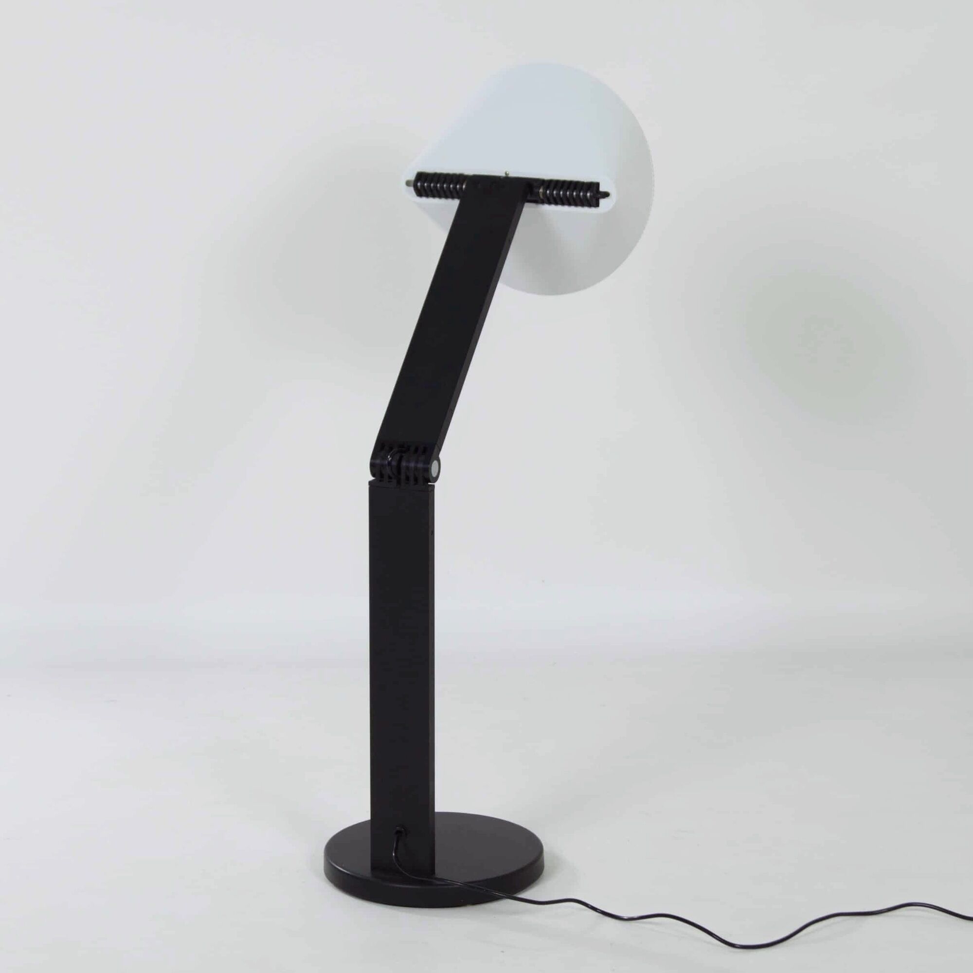 Zeta table lamp by Mirenzi and Parigi for Valenti Luce from the 1980s