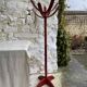 Porte-manteau Cactus de Mauro Pasquinelli - en bois rouge
