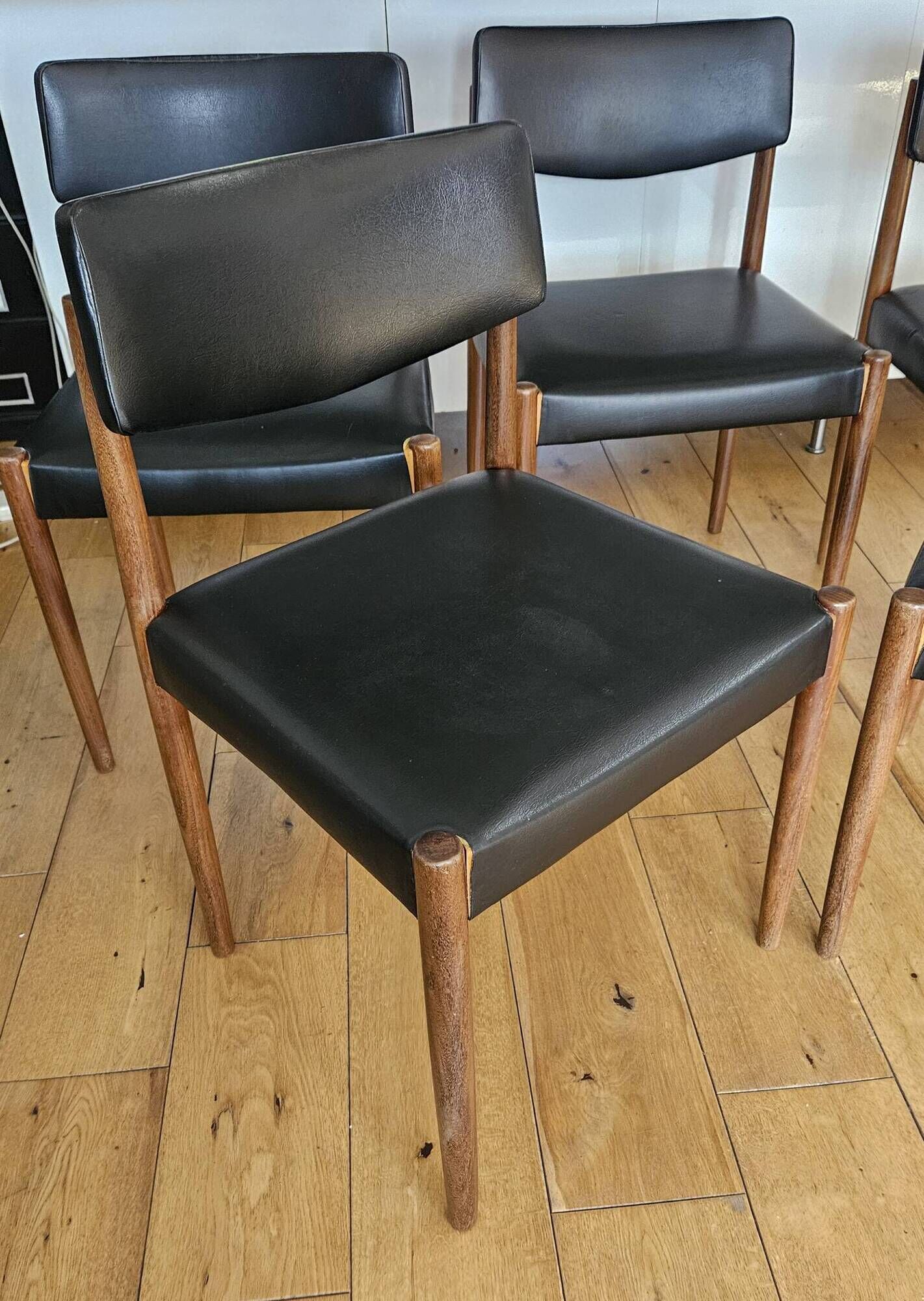 Set of 5 vintage "Scandinavian" chairs Zetel Behaagt / BeHaegel
