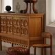 Mid-20th century pouf / ottoman cube in patinated brown leather, 1960s.