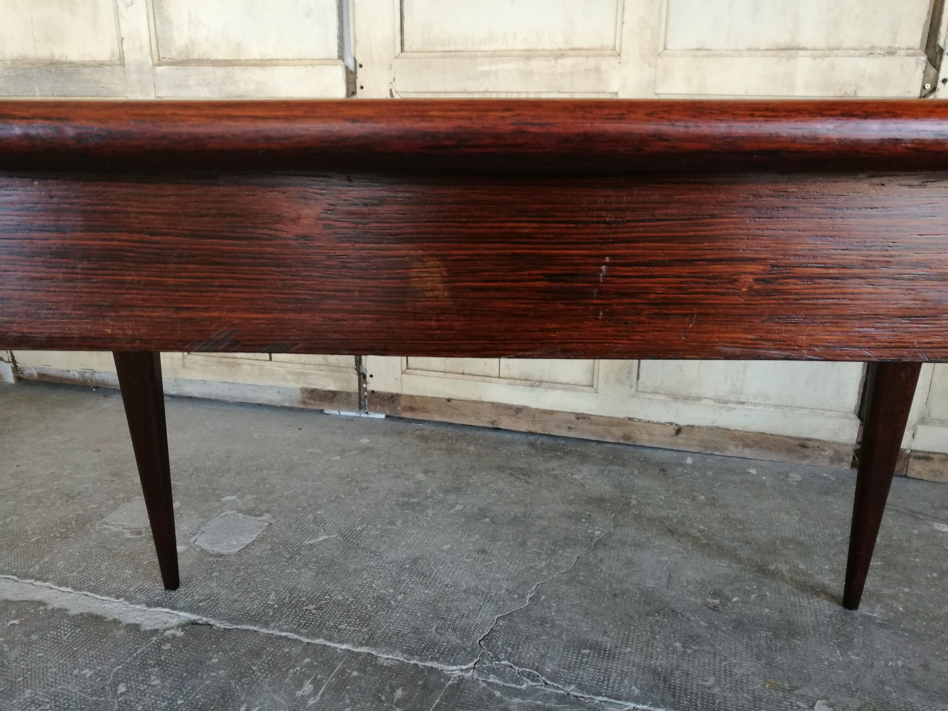Scandinavian dining table in rosewood