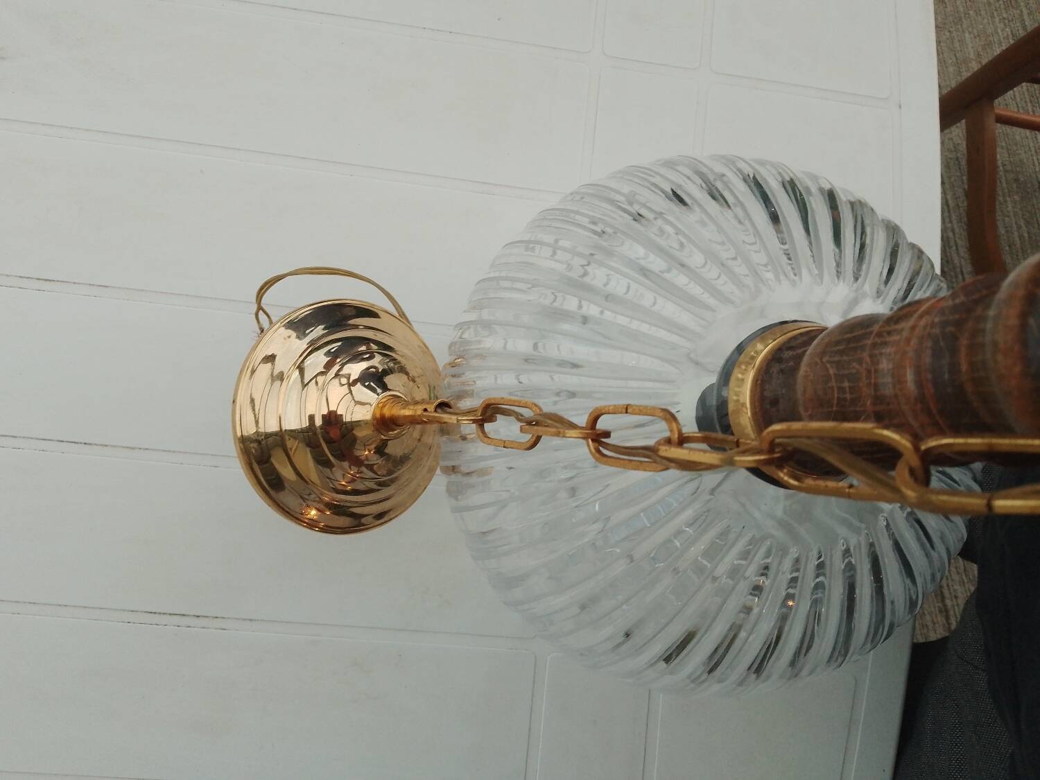 Suspension ball in thick striated glass design lighting year 1980 space age
