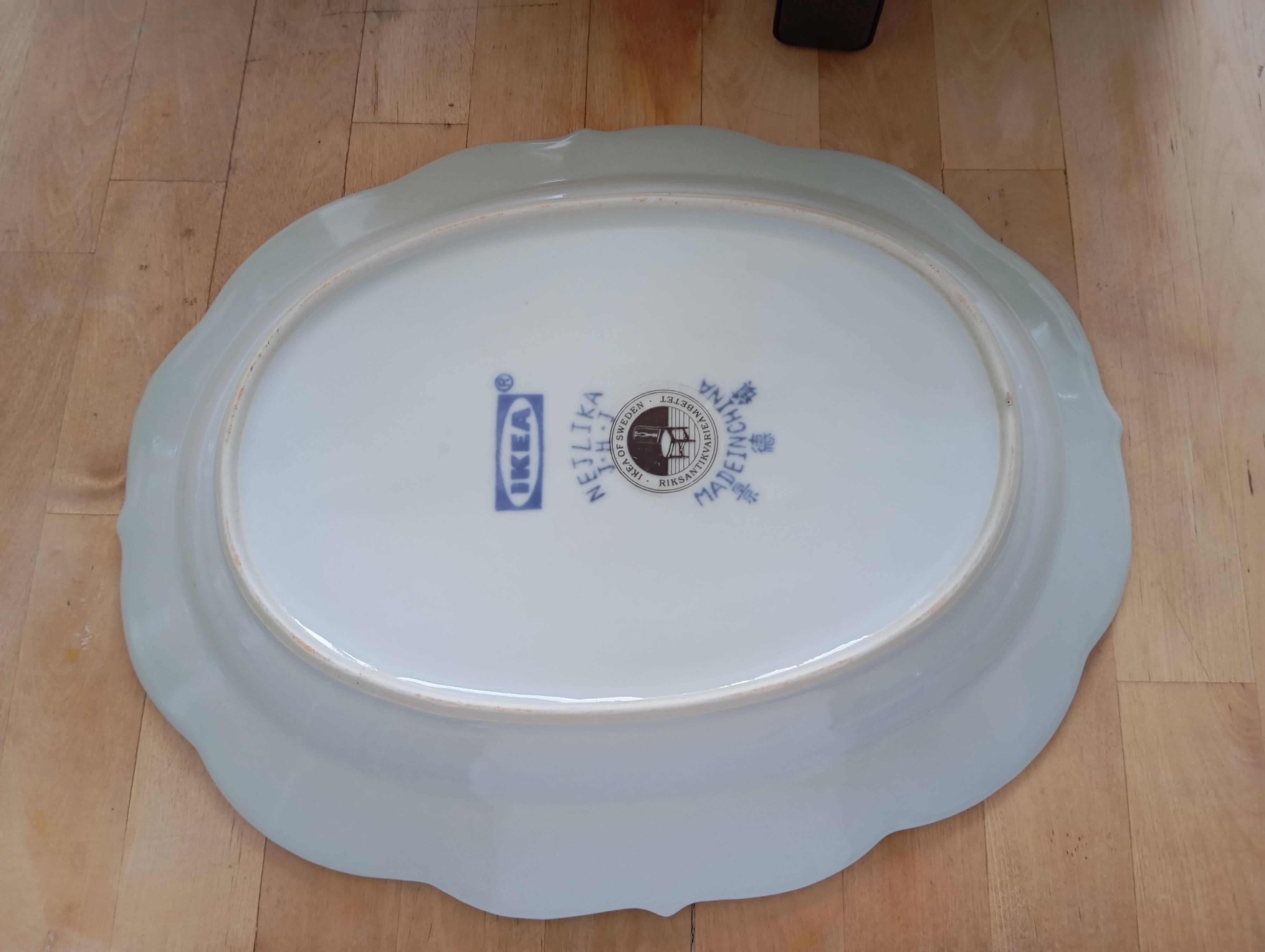 Plat nejlika ikea en parfait état