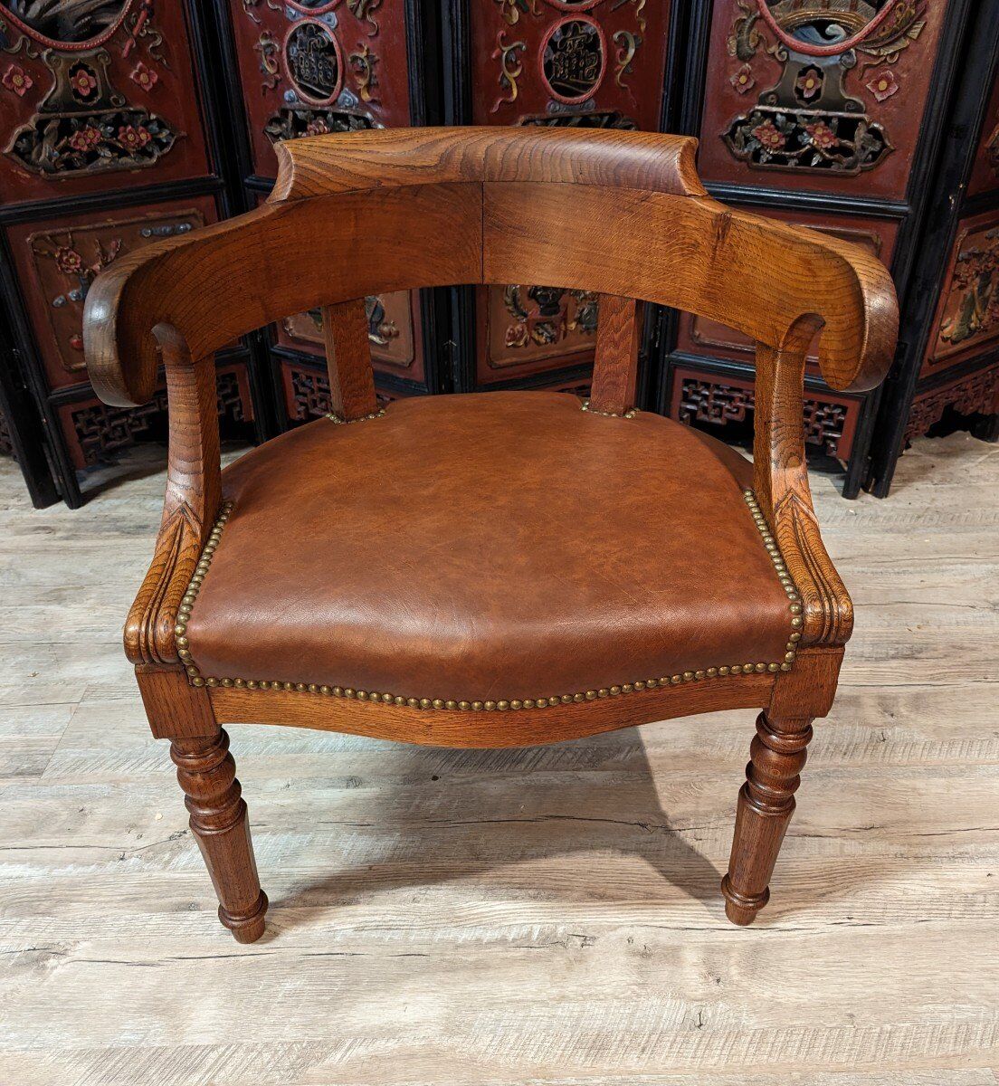 Office chair catering