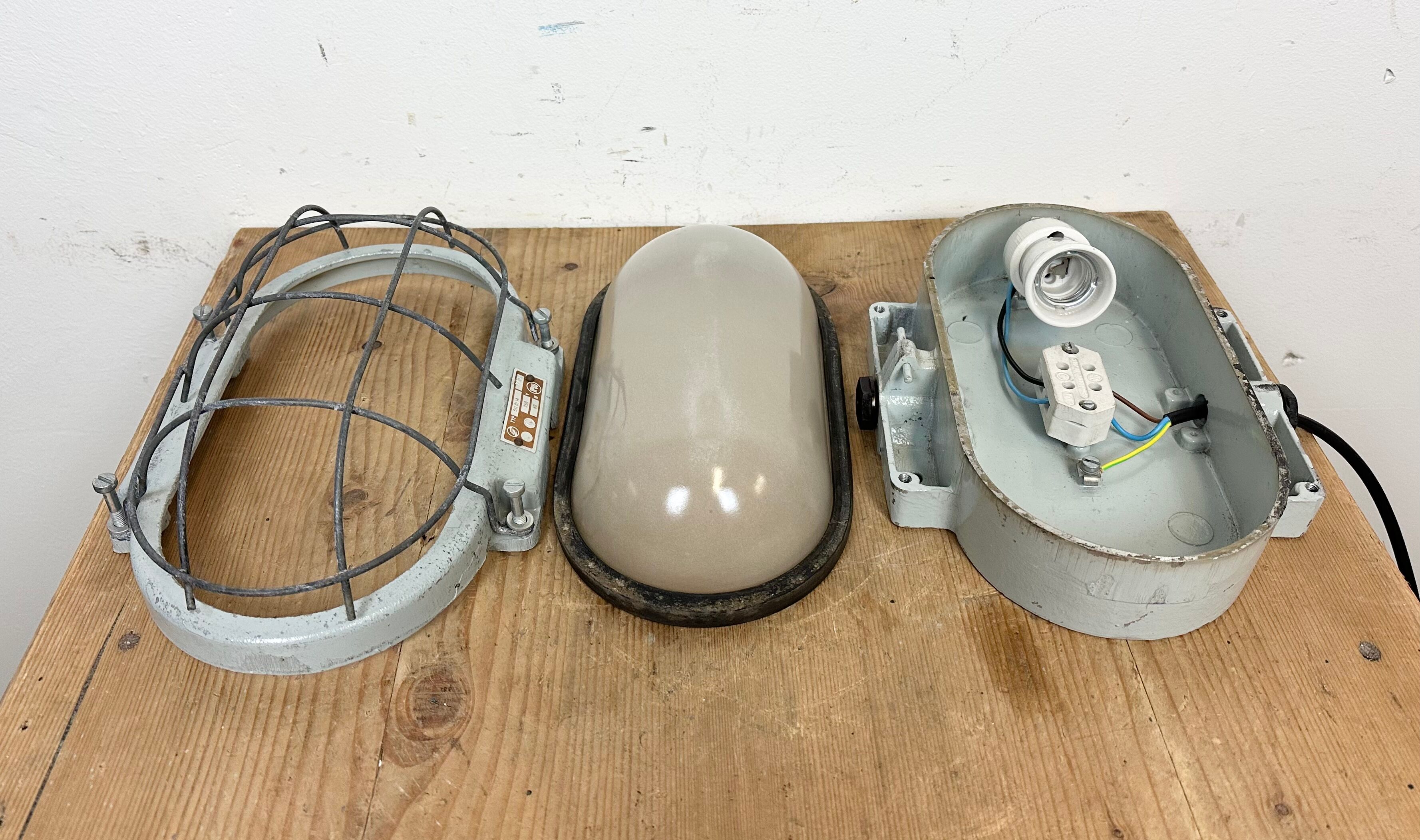 Industrial Cast Aluminium Wall Light with Milk Glass from Elektrosvit, 1970s