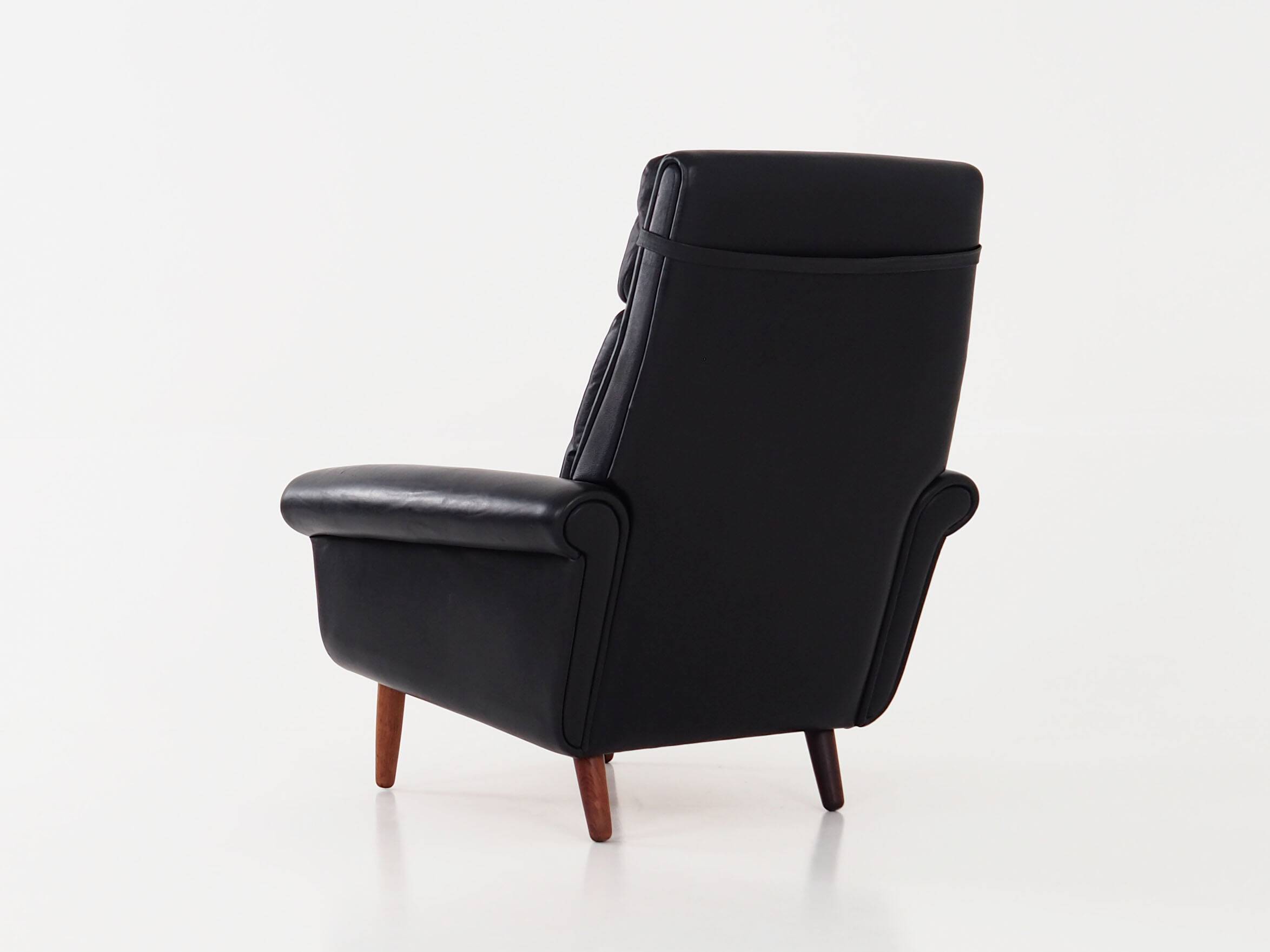 Black leather armchair, Danish design, 1970s, production: Denmark