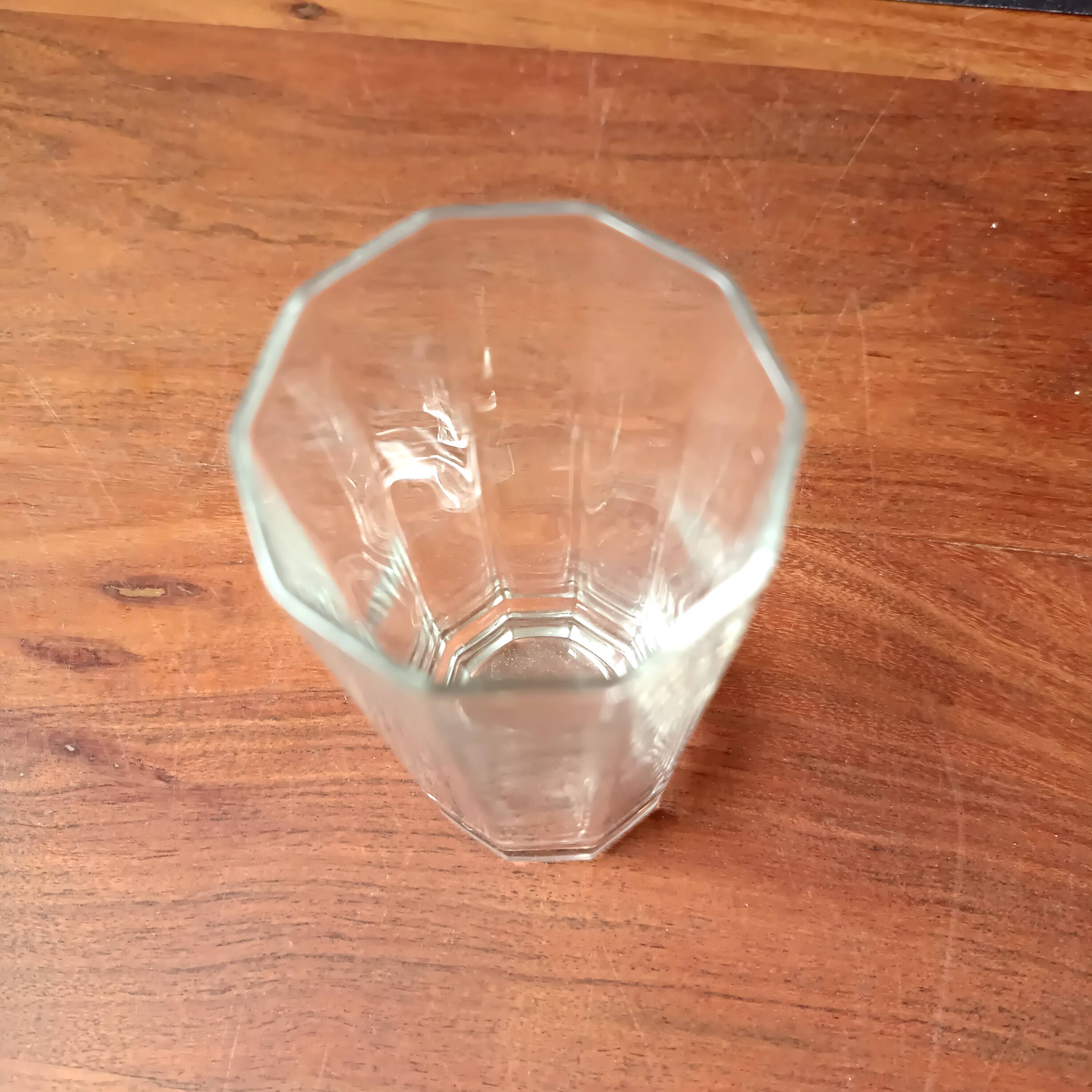 High glasses Luigi Bormioli, transparent decagonal glasses Italy.