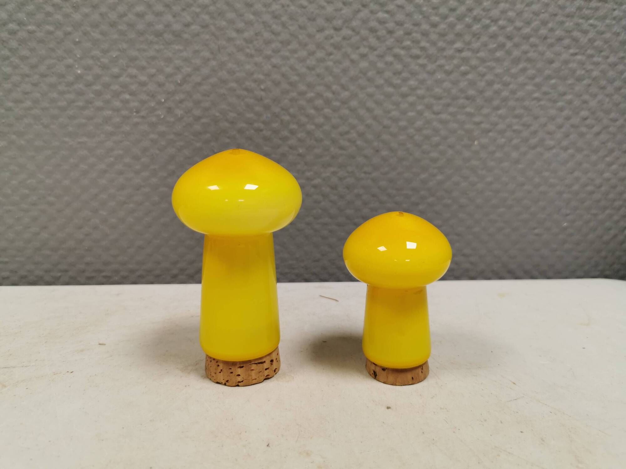 Two Holmegaard ‘Palet’ salt and pepper shakers. Michael Bang, yellow 1960s
