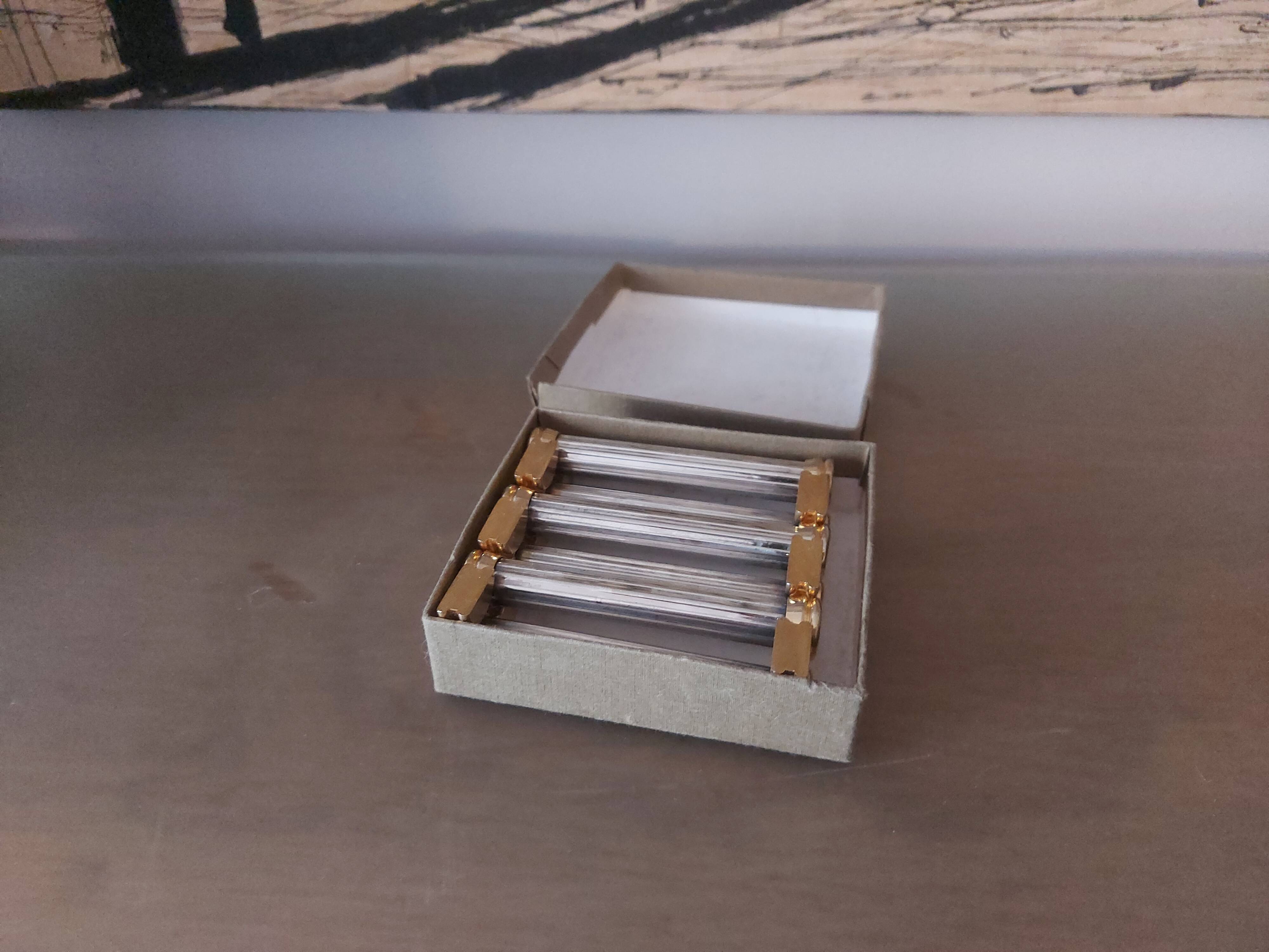 6 silver metal knife holders