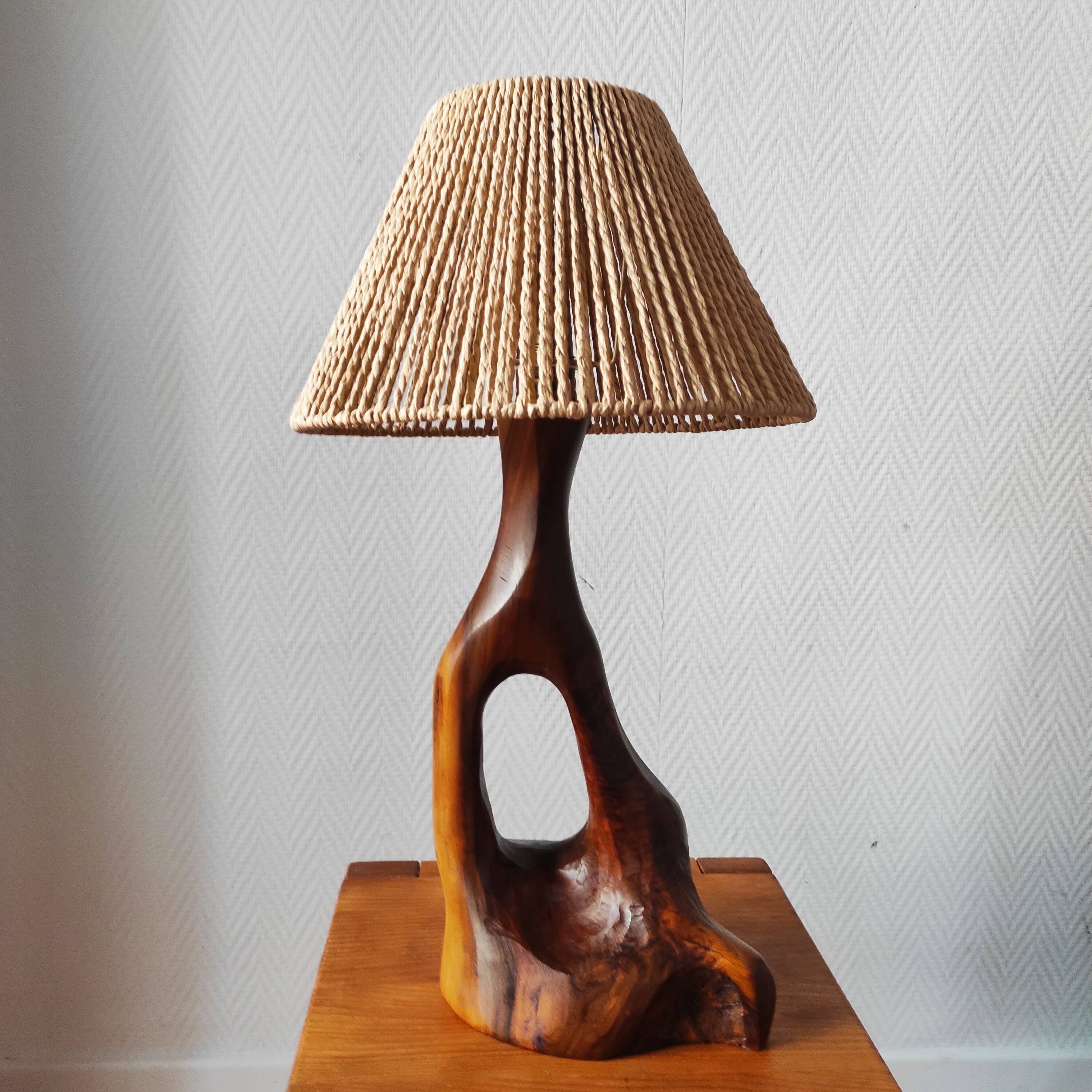 Brutalist olive wood lamp – Unique piece – 1950s