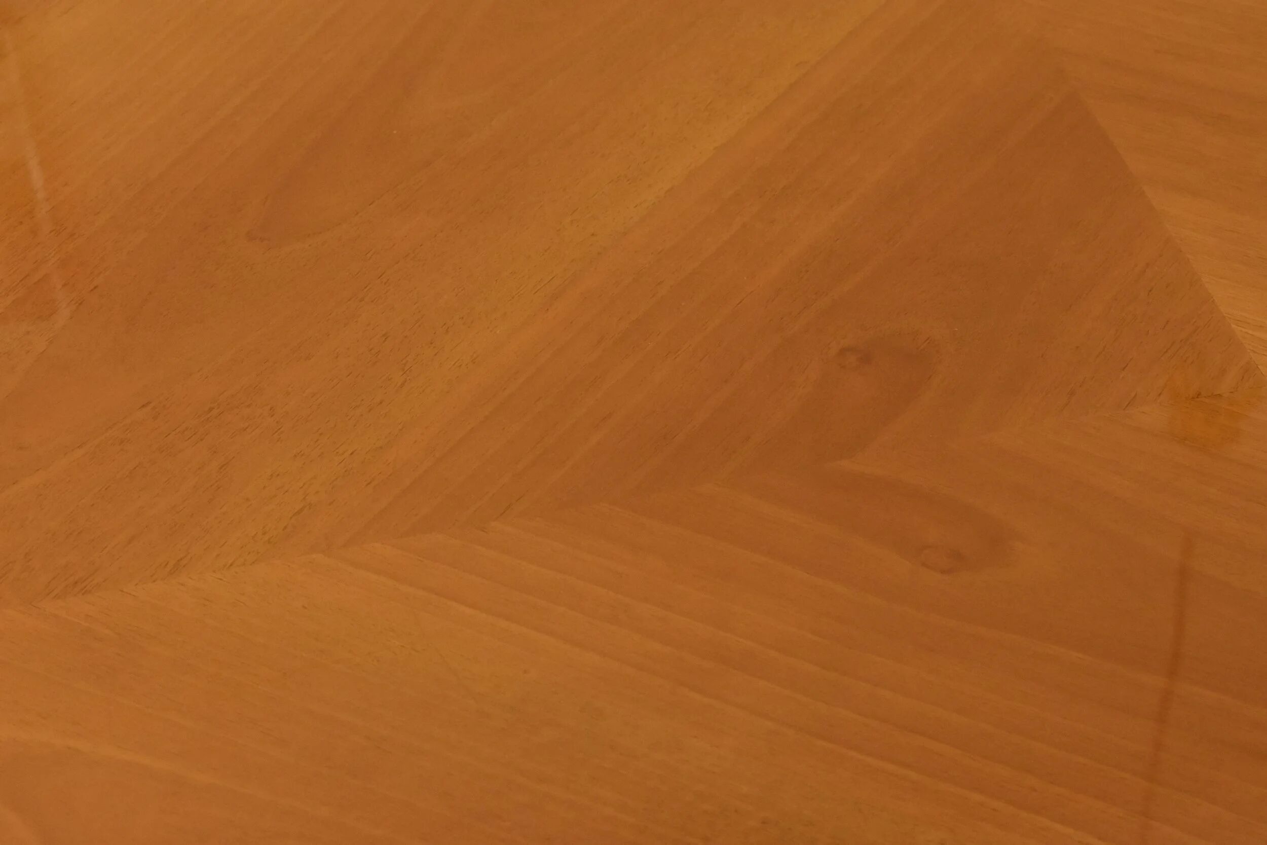 Simon Gavina dining table