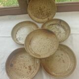 6 hollow sandstone plates