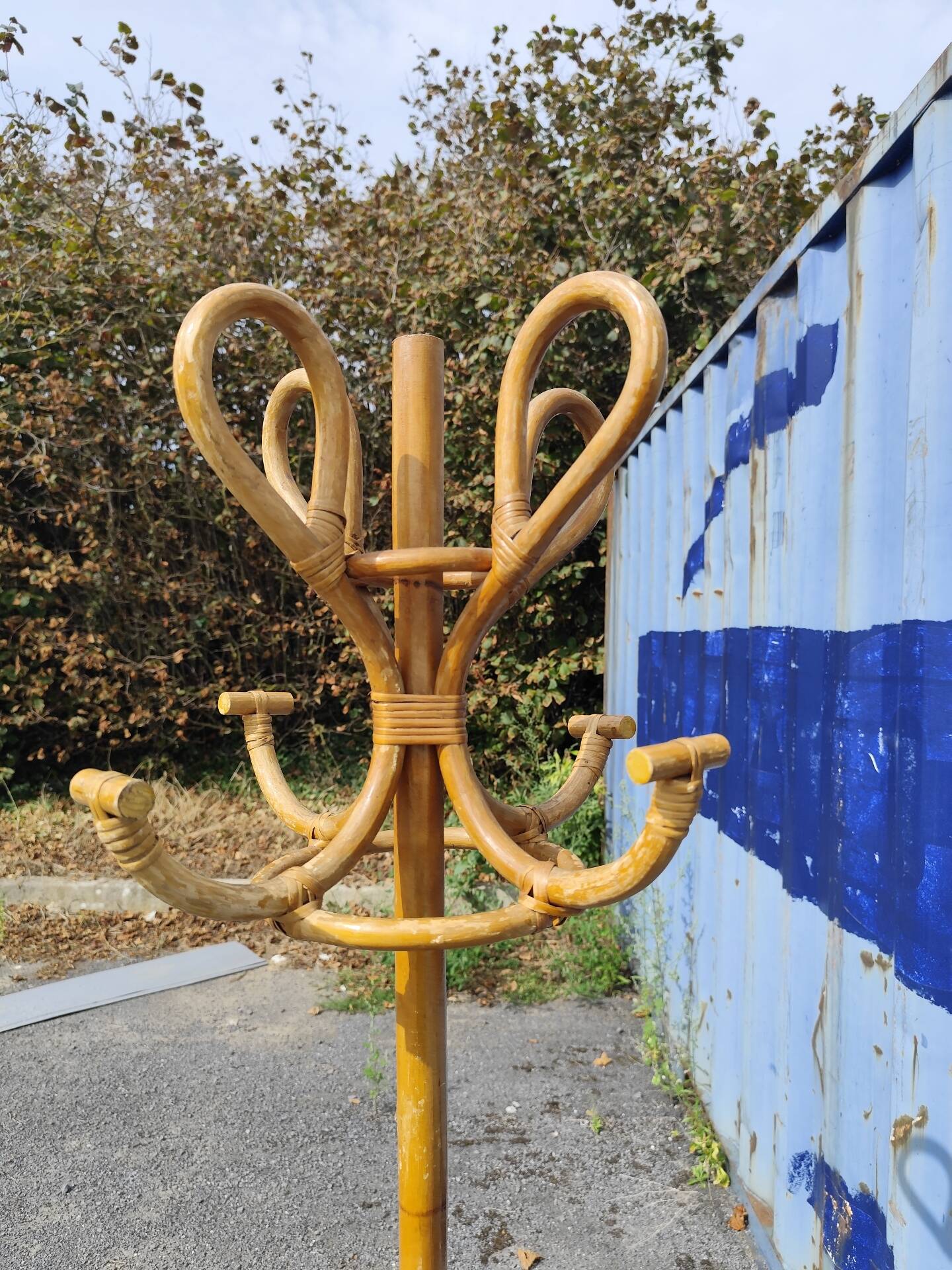 Poet coat rattan