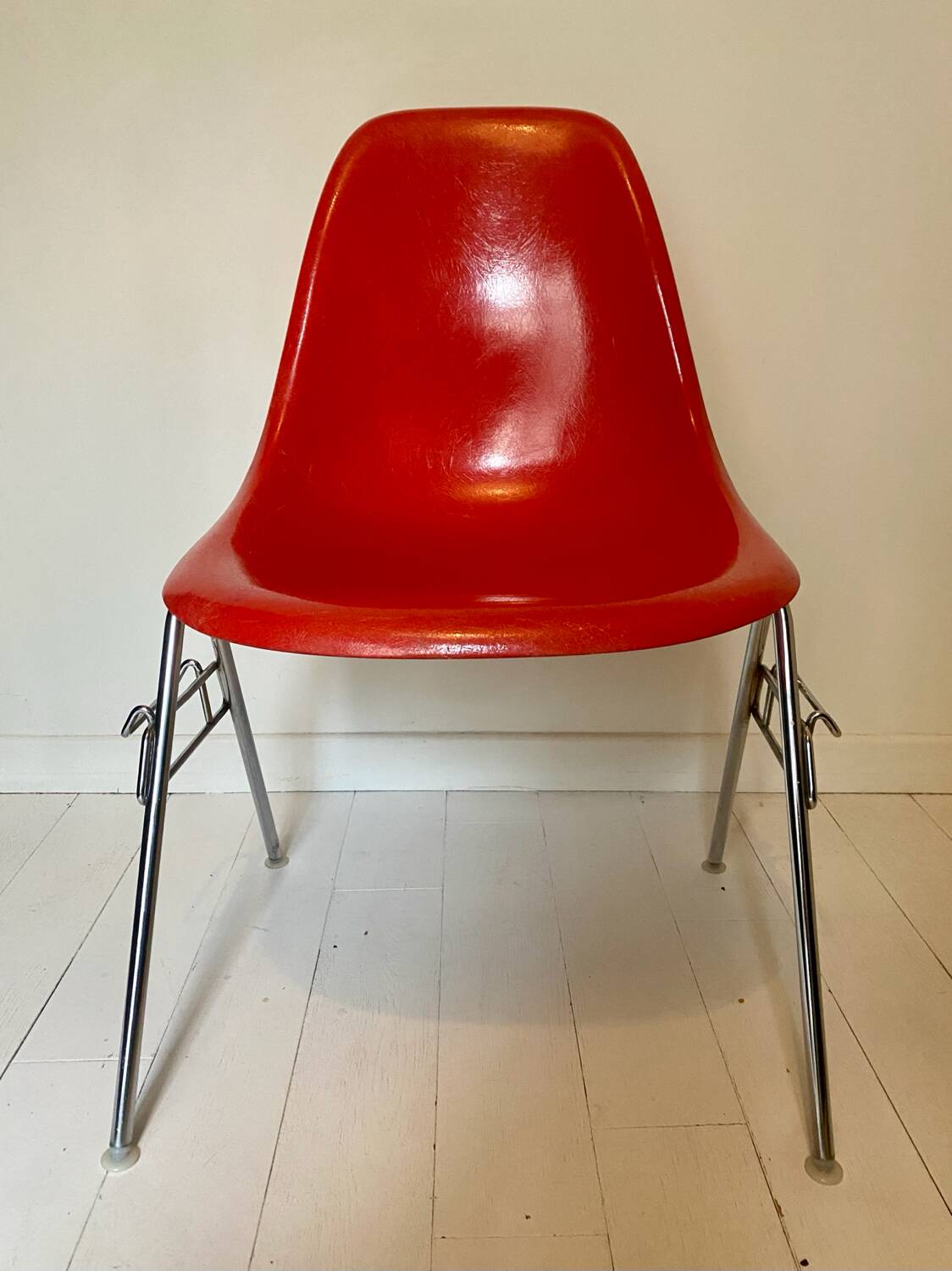 Eames Dss chair Fiberglass, H Miller