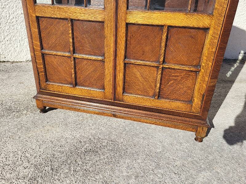 Petite vitrine bibliotheque a petits carreaux et marqueterie ancienne