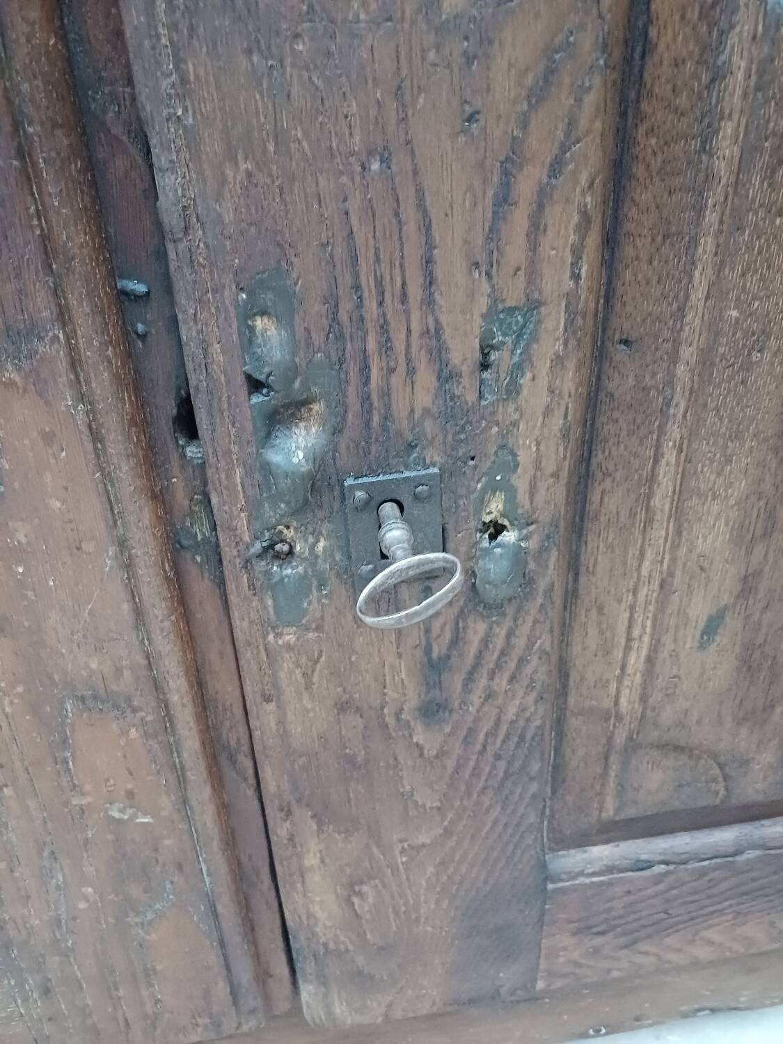 Country sideboard, Lozère, 17th-18th century