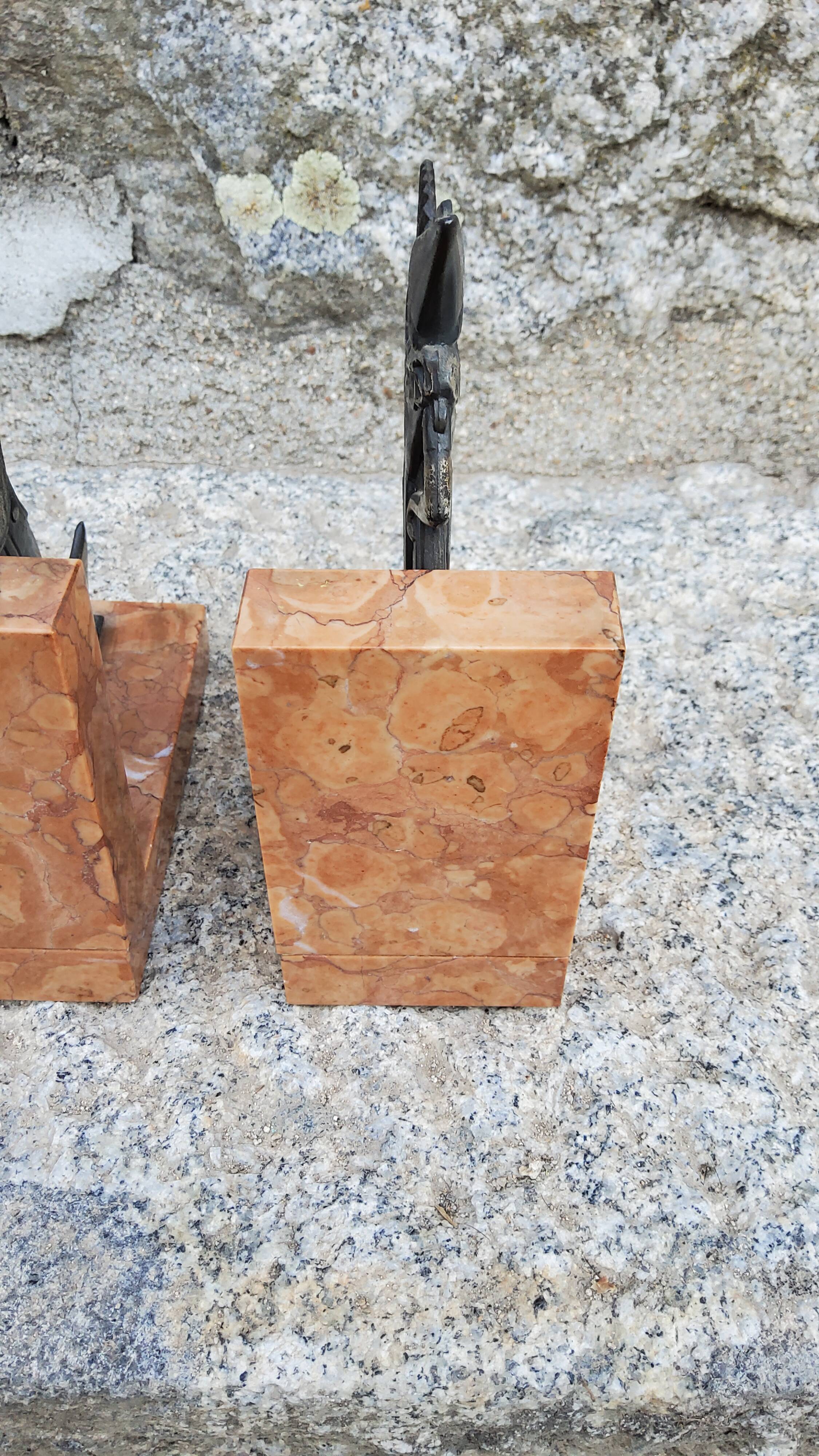Pair of art deco bookends marble and regulates Pierrot and Colombine