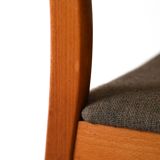 Chaise nordique des années 1960
