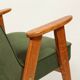 Fauteuil vintage moderne chêne clair vert royal 1962 design par Chierowski