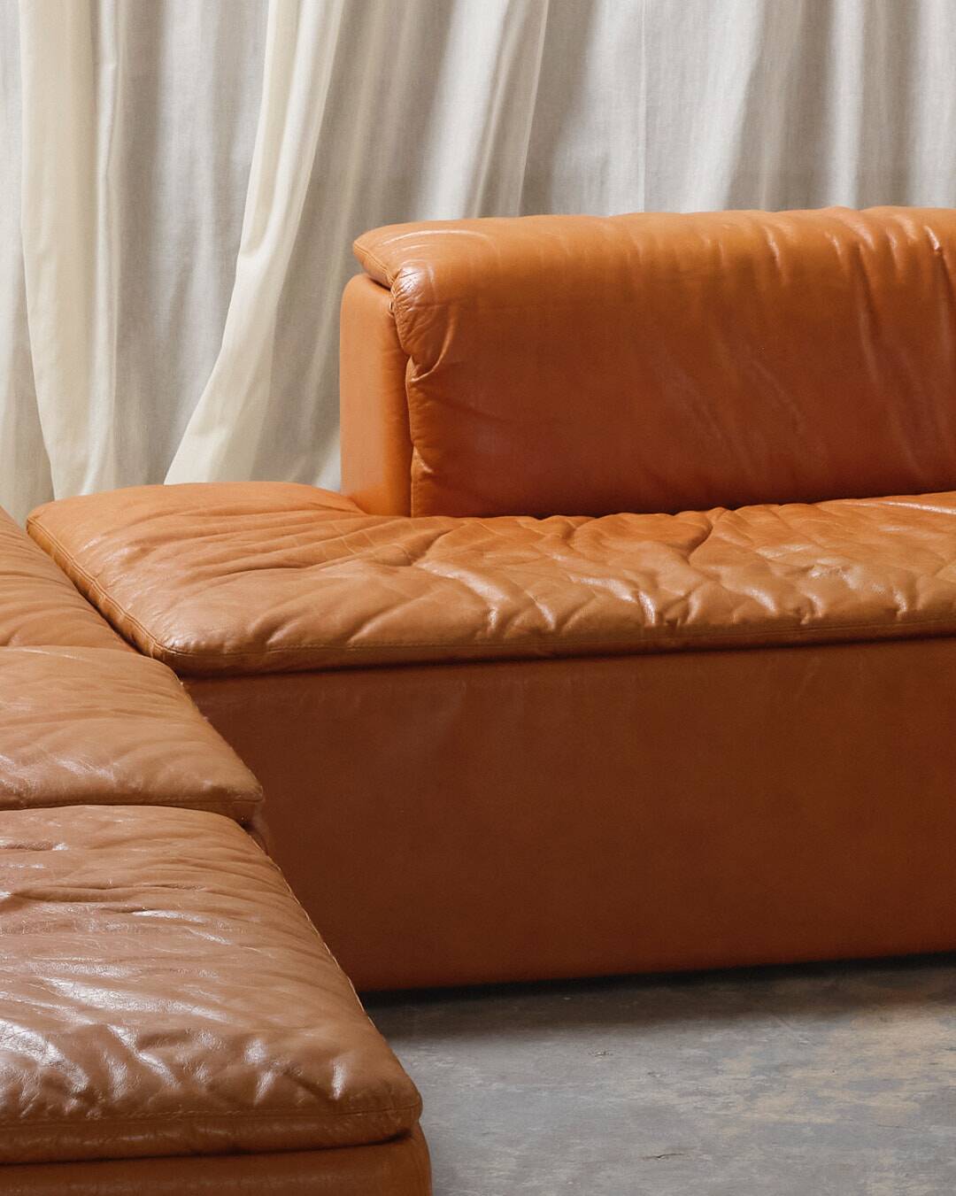 Paione modular sofa in brown leather, Claudio Salocchi, 1960s