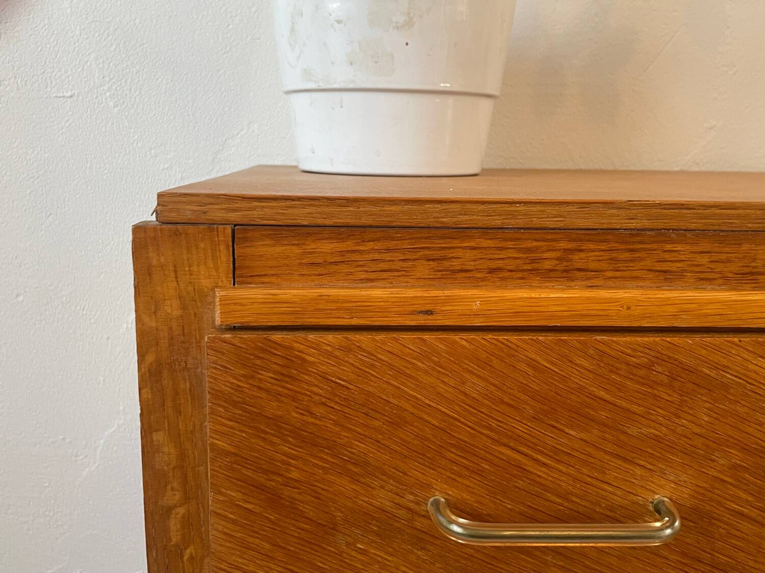 Charmante commode vintage en chêne