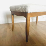 Oak bench, white fabric
