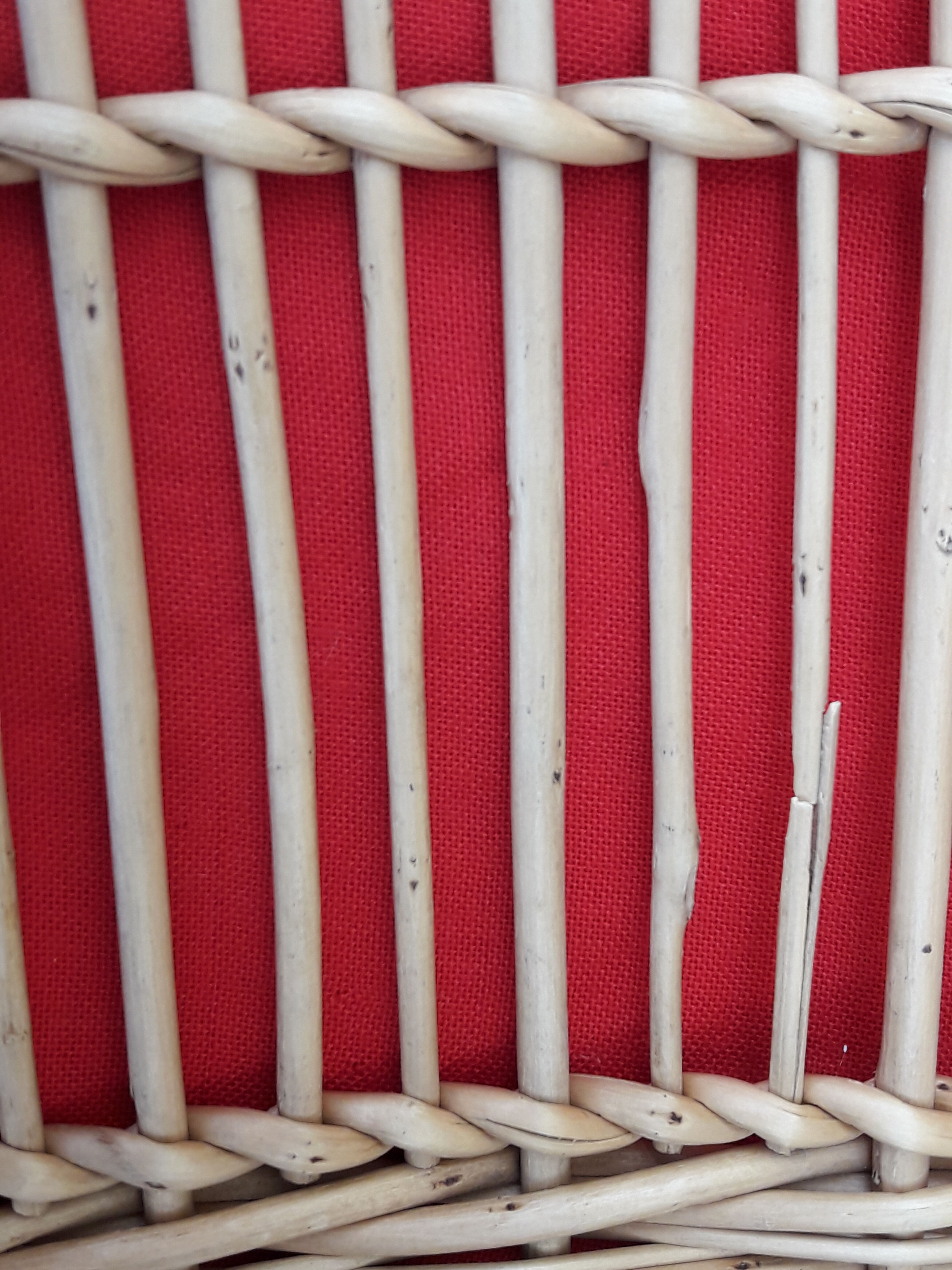 Rattan couffin