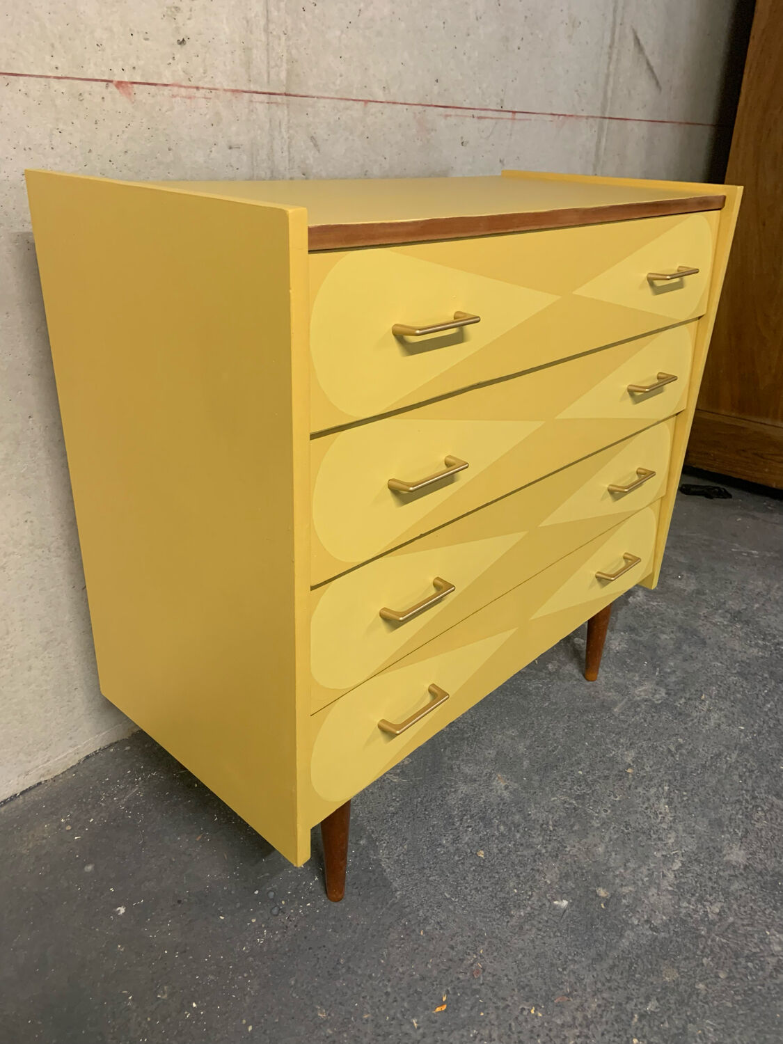 Commode vintage