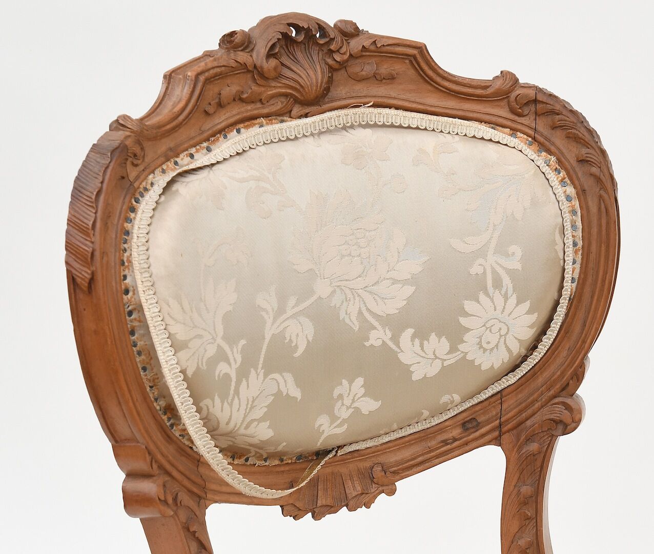 Mobilier de salon de style Louis XV