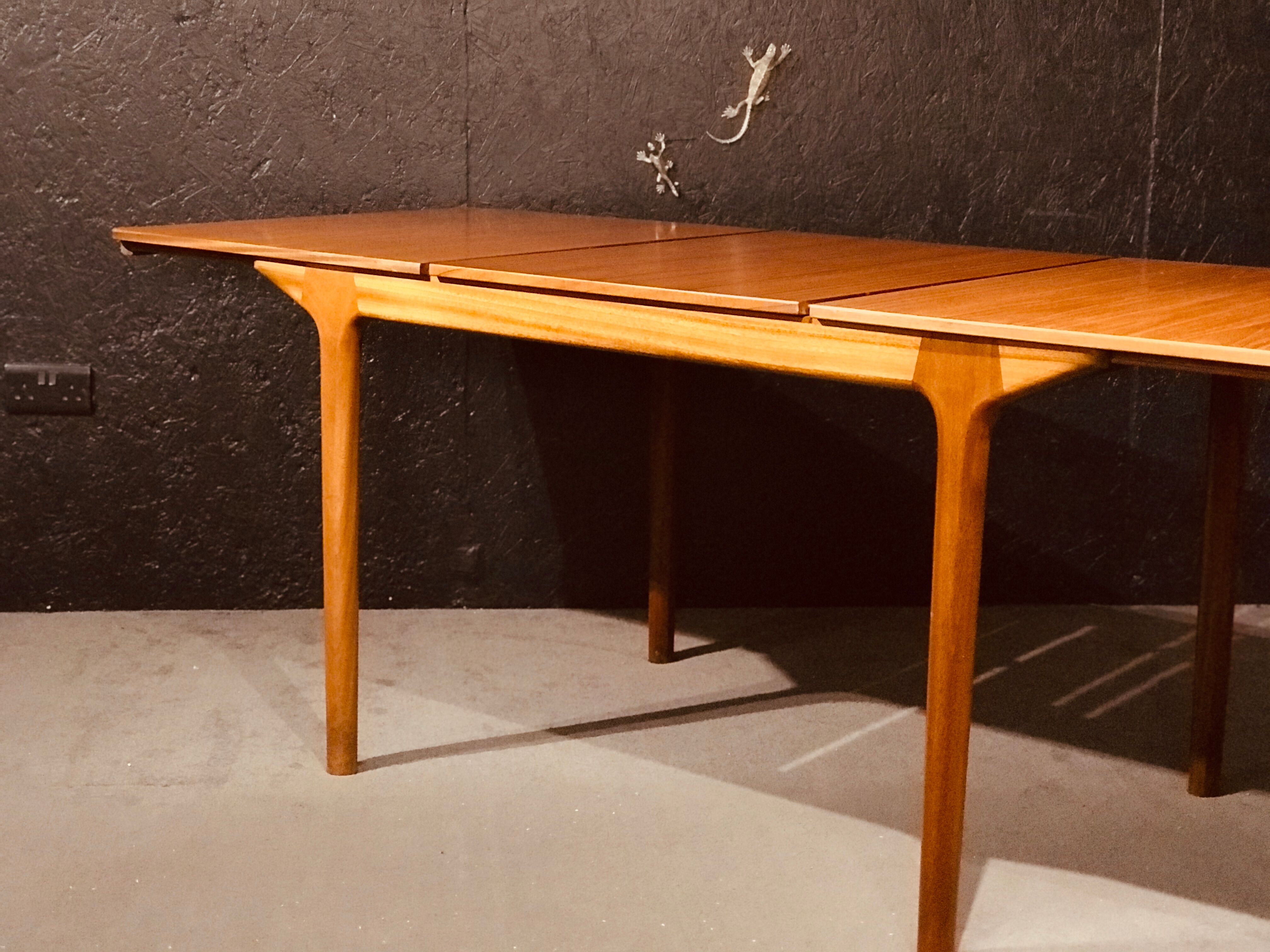 McIntosh extending table designed by Tom Robertson