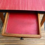 Extendable wooden and formica table