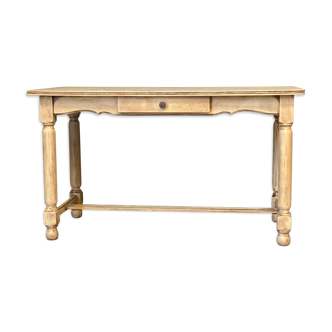 Table de ferme en bois brut