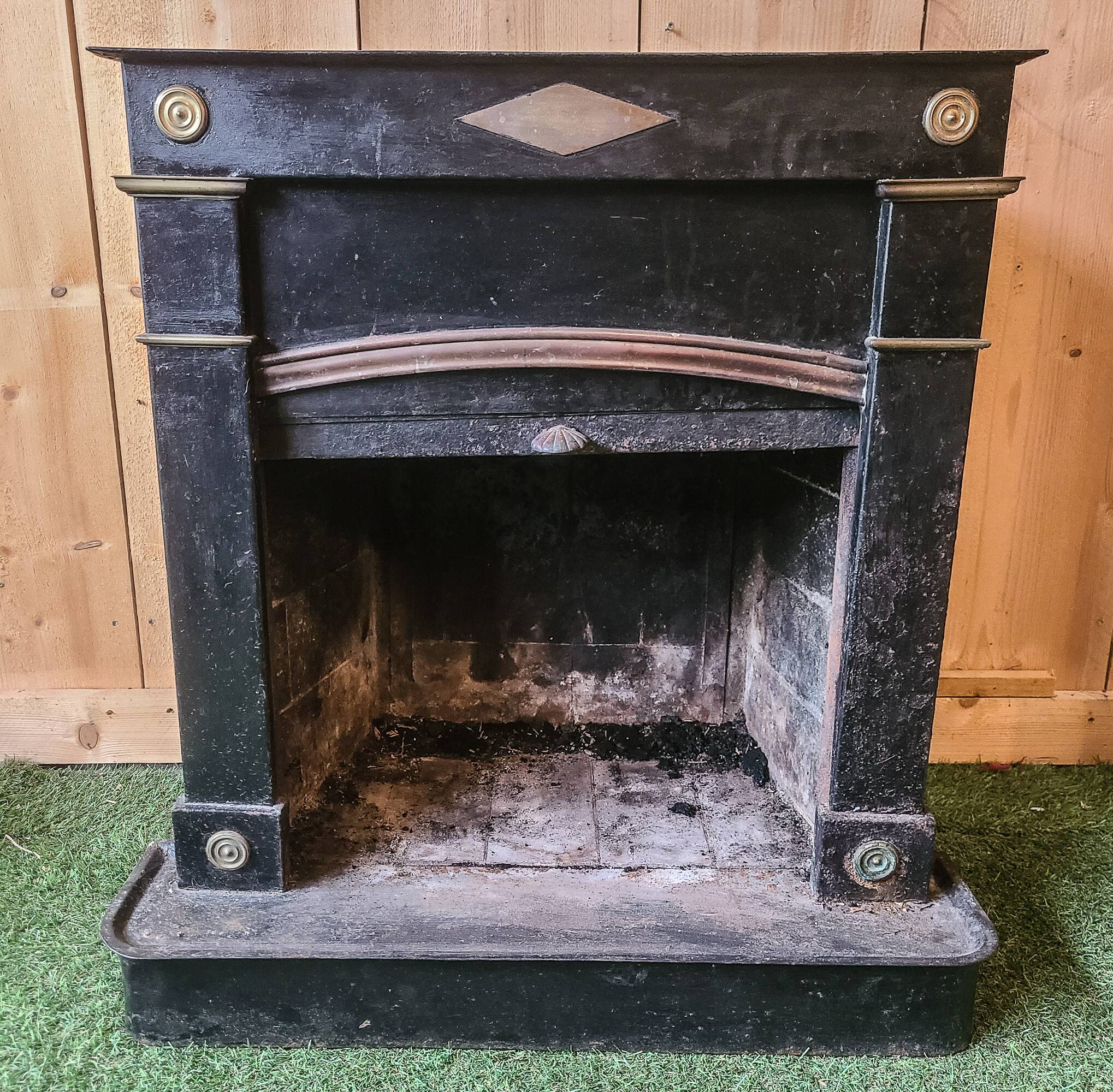 Sheet metal fireplace