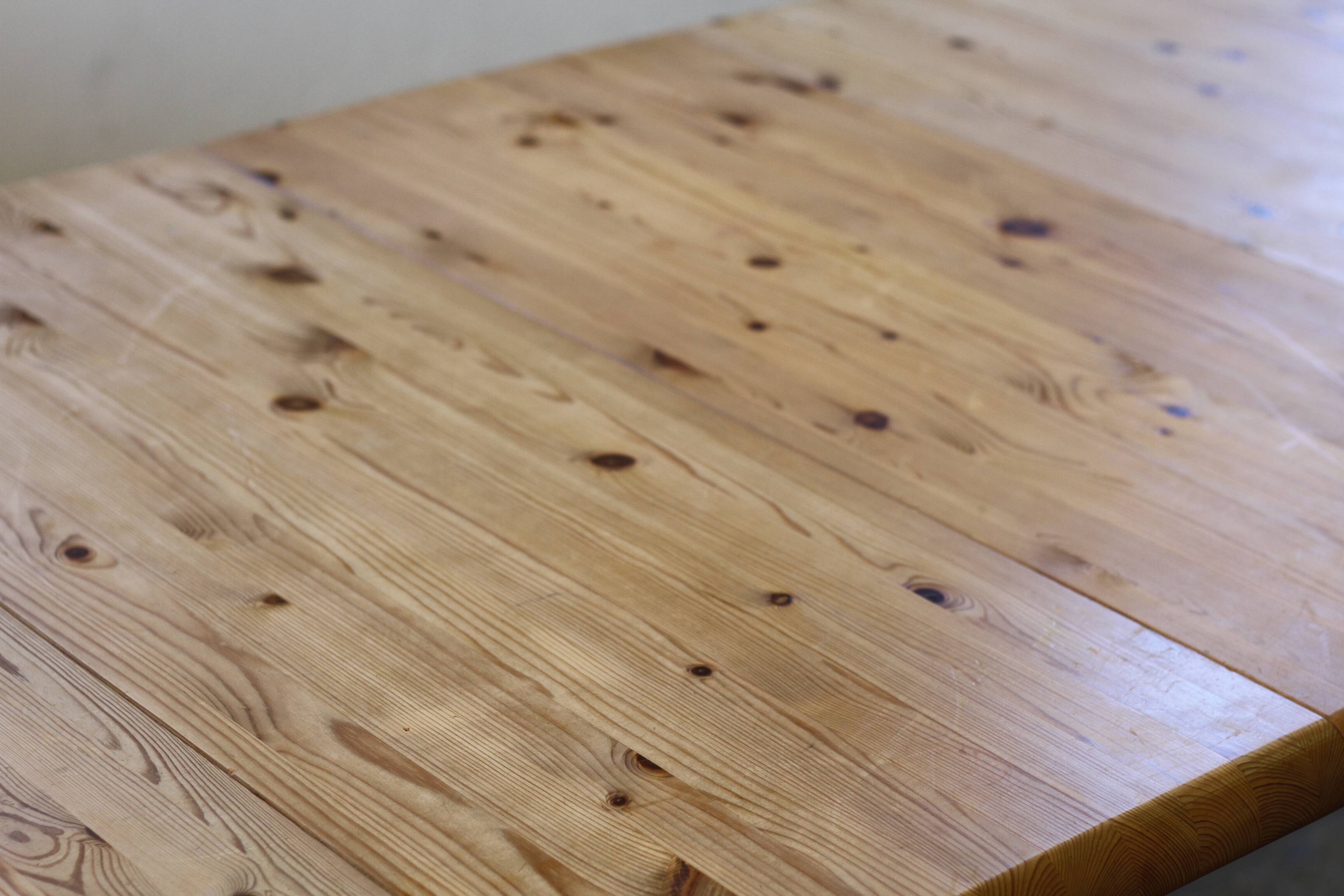 Rainer Daumiller Style Solid Extendable Pinewood Dining Table, 1980's Dyrlu